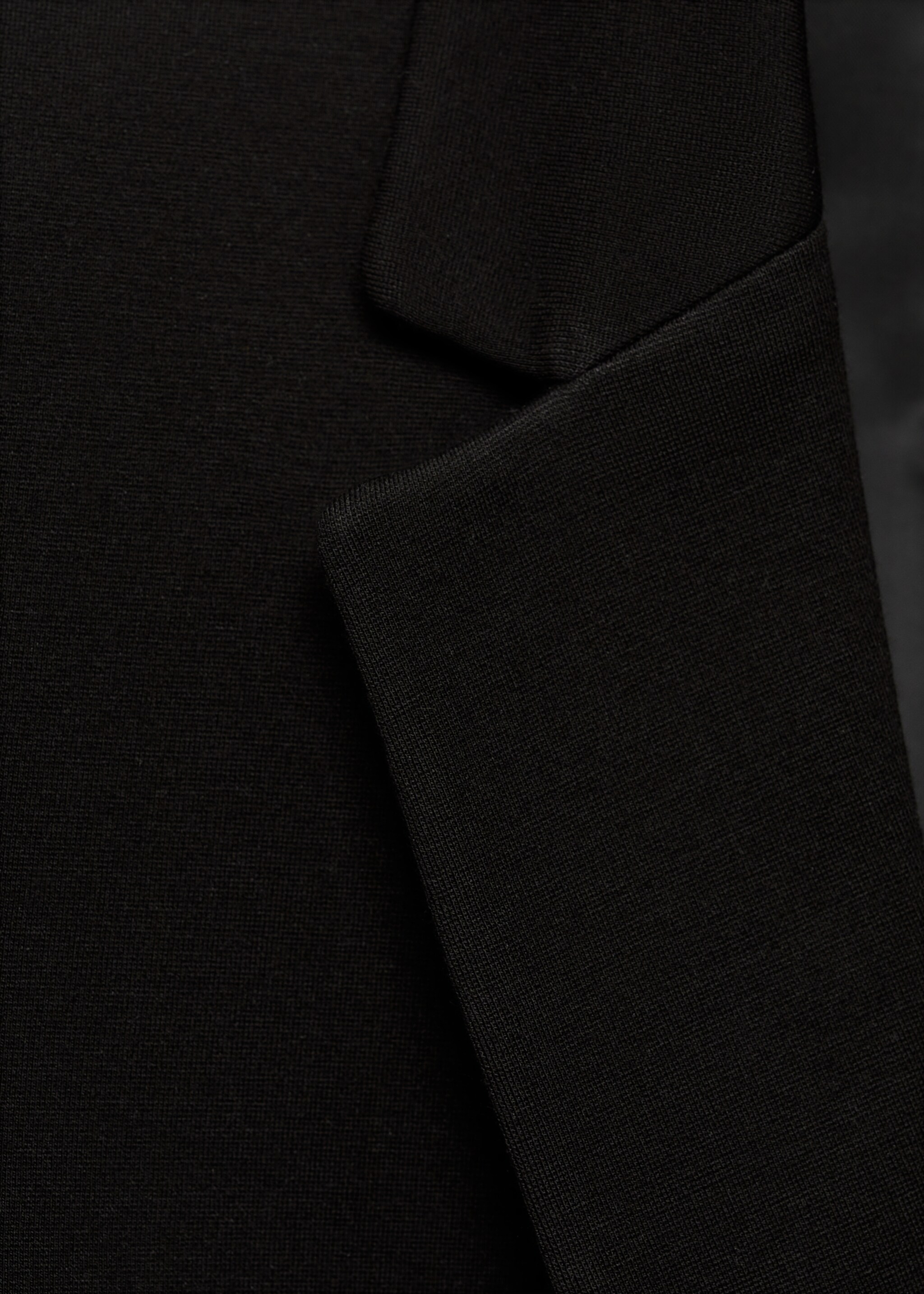 Suit jacket with pockets - Details of the article 8