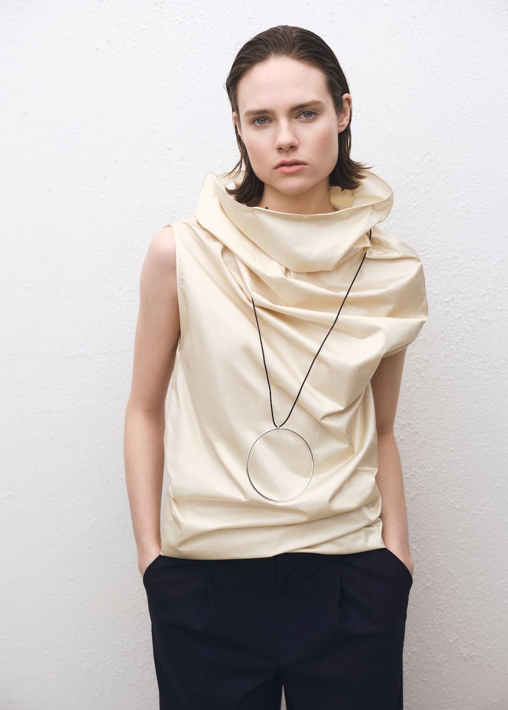 Wide leg wool-blend pleated pants