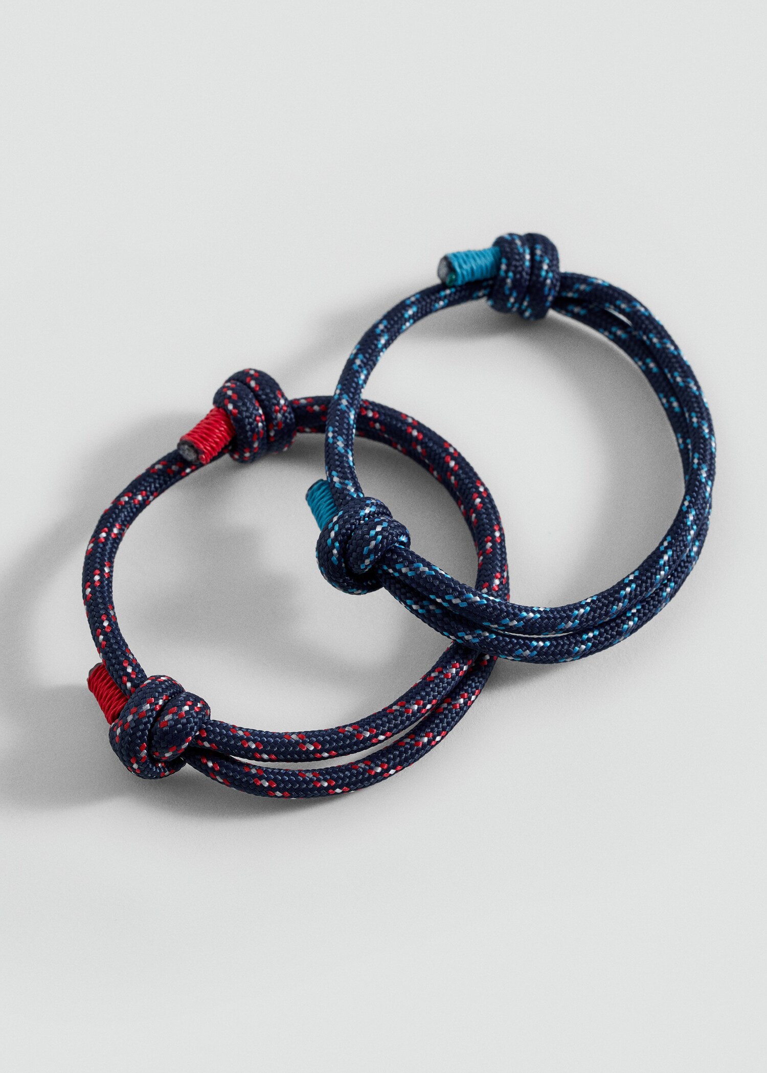 Cord bracelet set - Details of the article 1