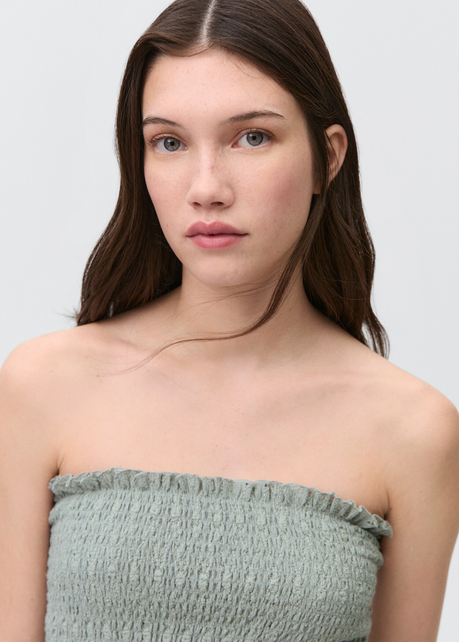 Ruched strapless top - Details of the article 1