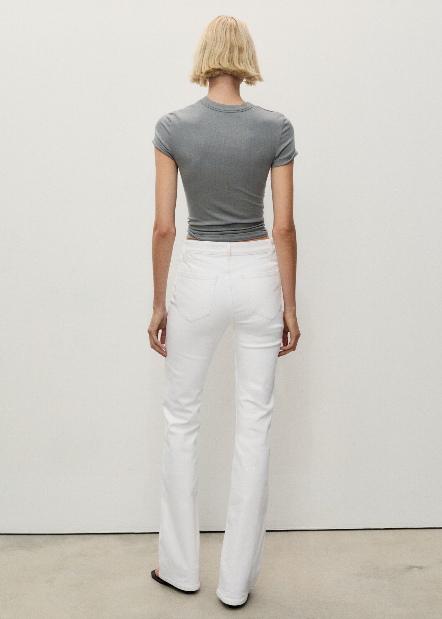 Jeans Fiona flare tiro medio - Reverso del artículo