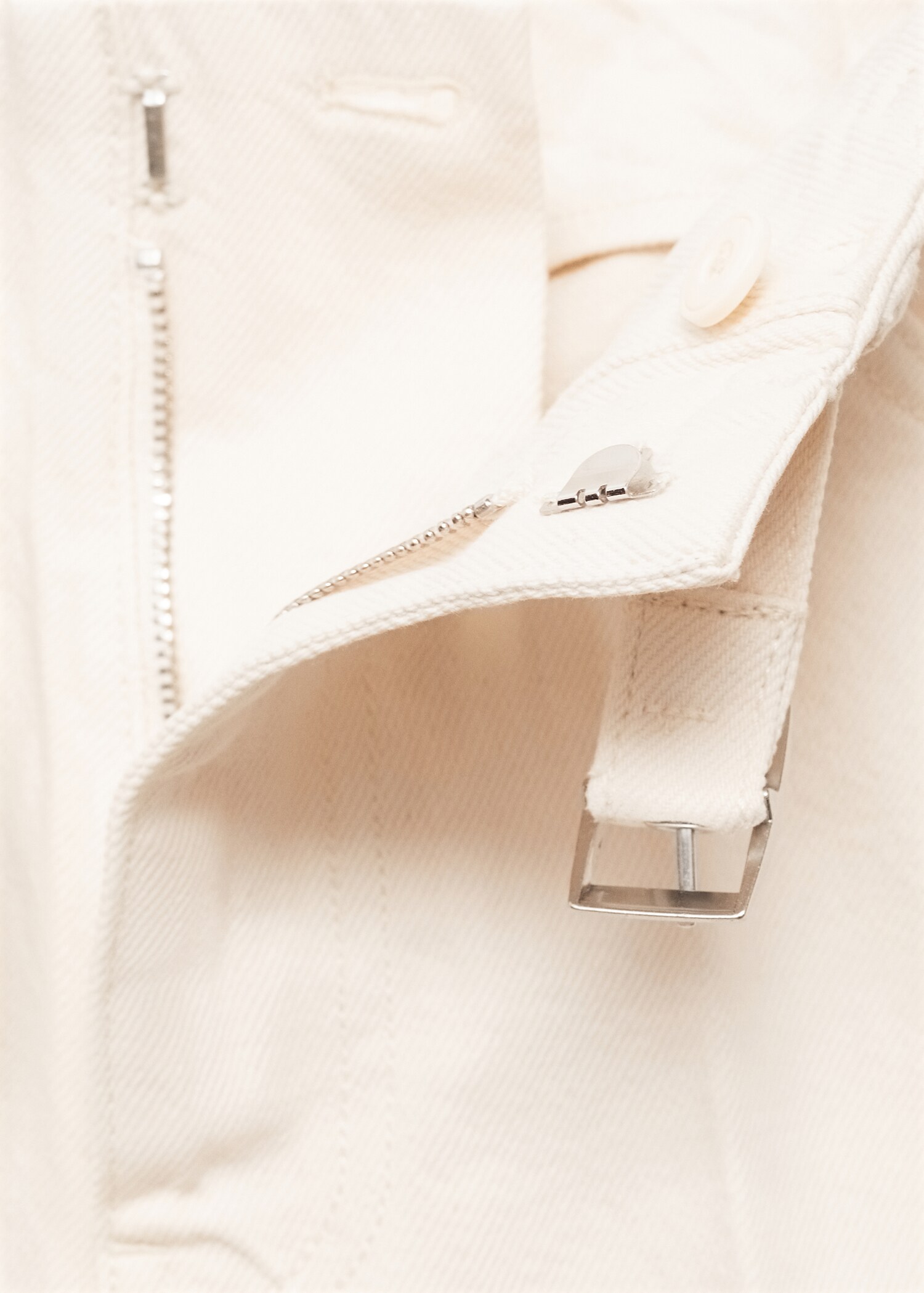 Wideleg jeans with belt - Details of the article 0