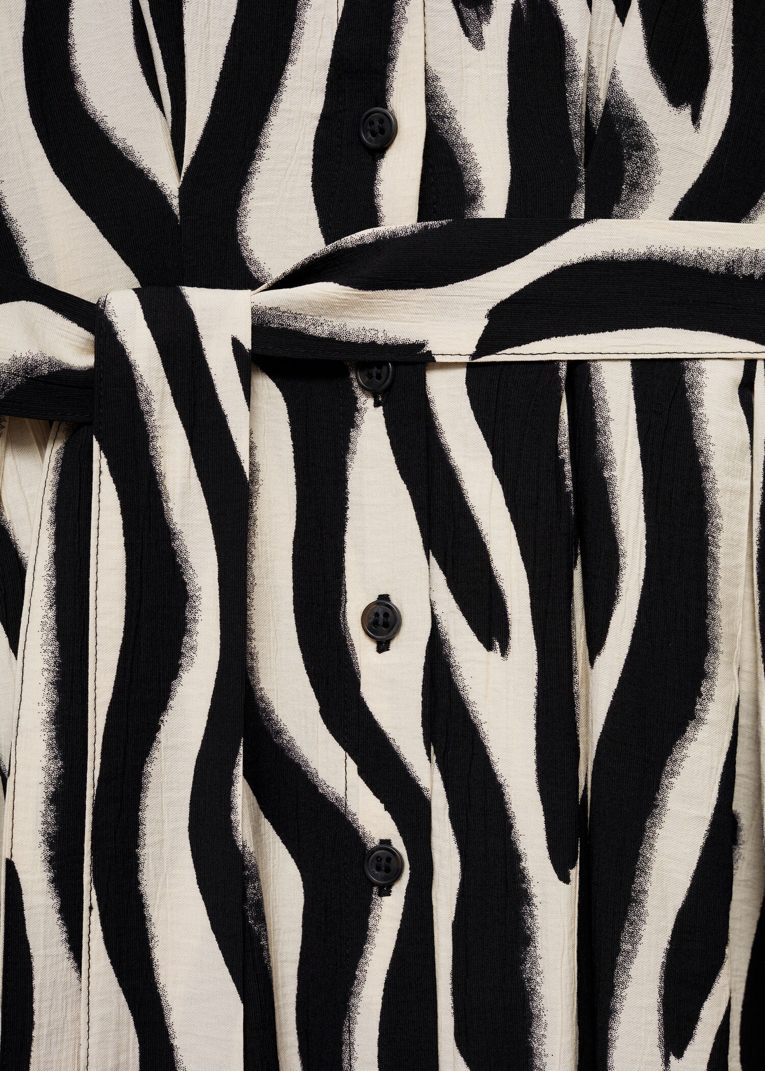 Overhemdjurk met zebraprint - Detail van het artikel 0