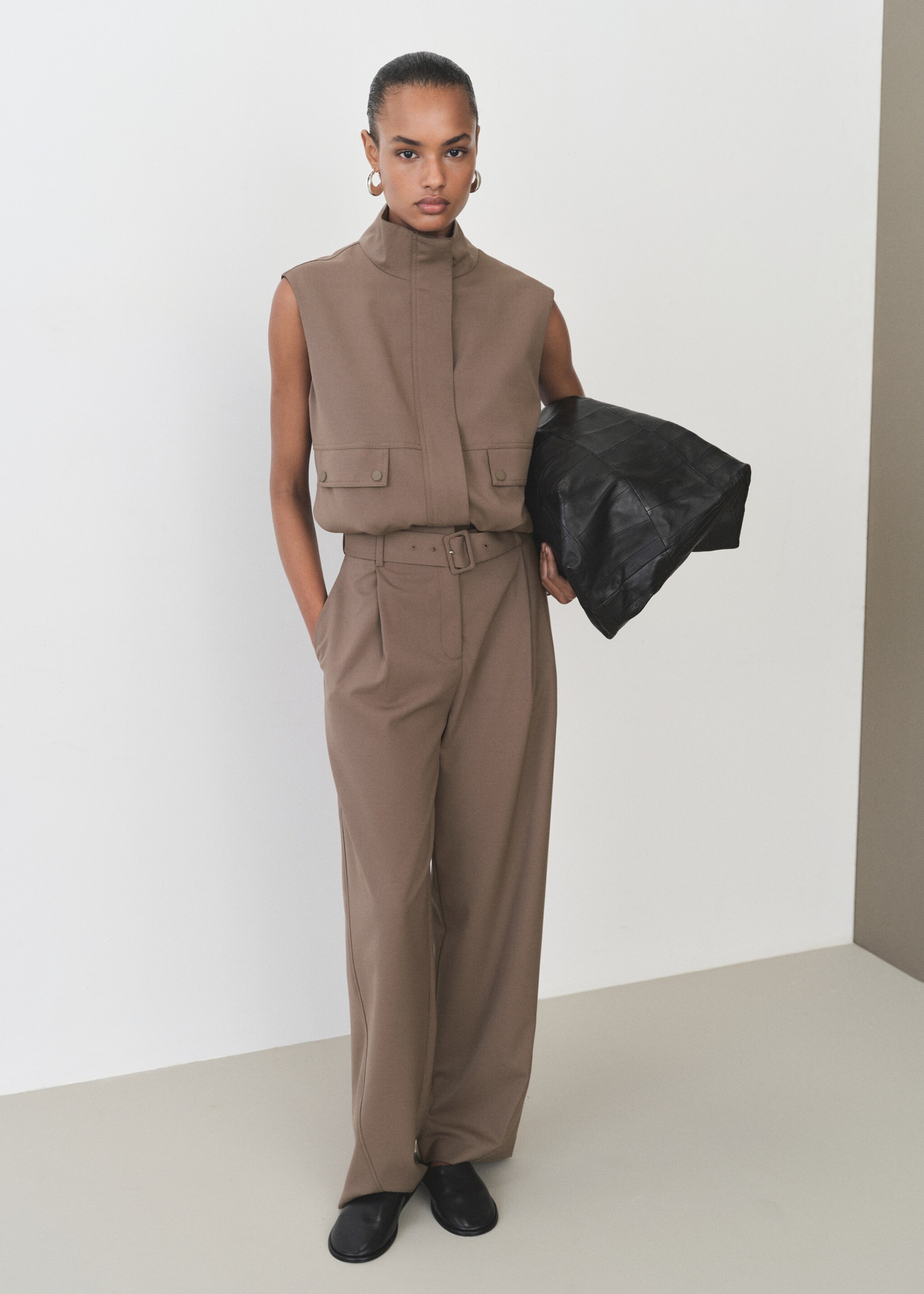 Belt straight-fit trousers - Details of the article 2