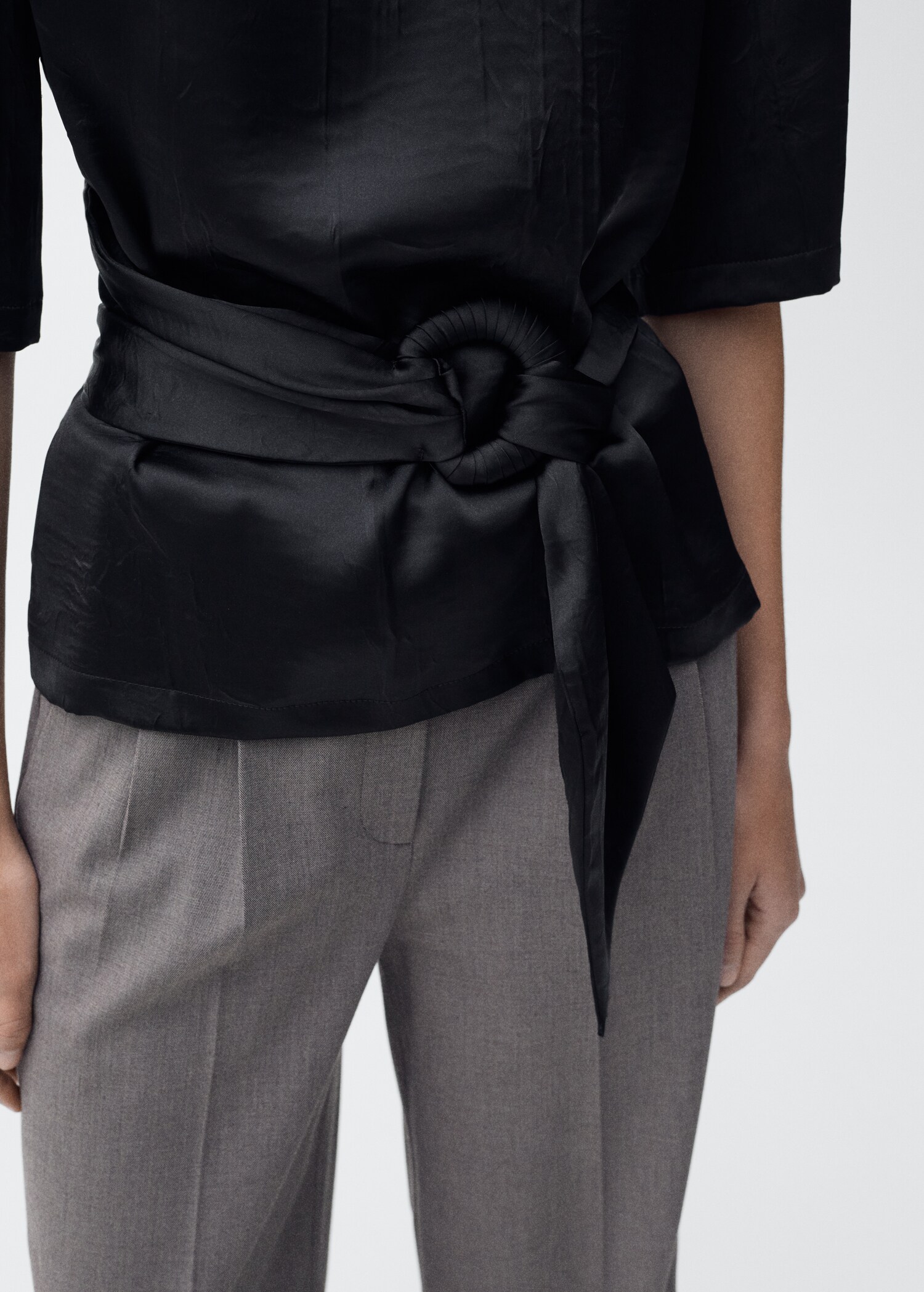 Blusa satinata cintura - Dettaglio dell'articolo 6