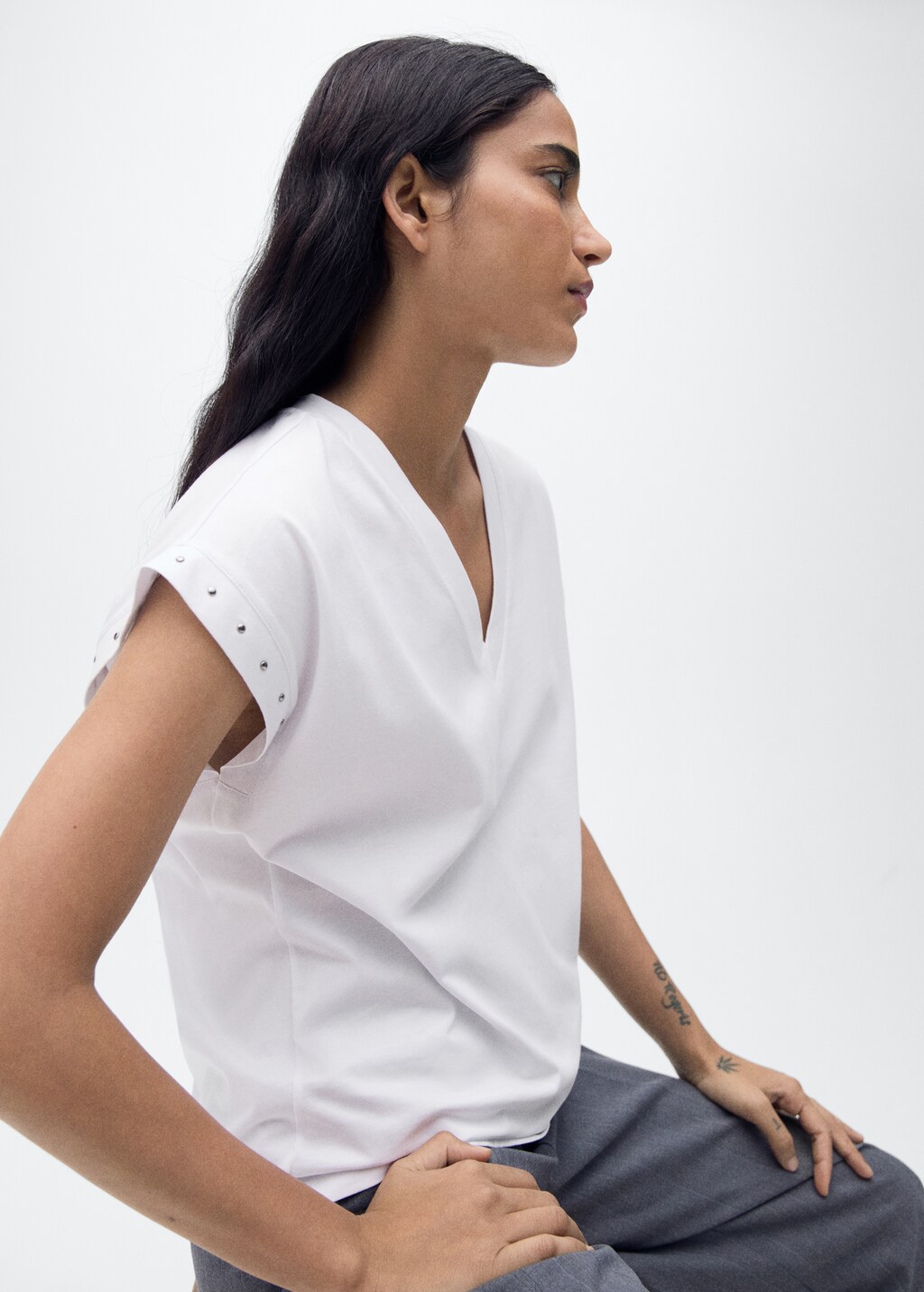 Studded V-neck t-shirt
