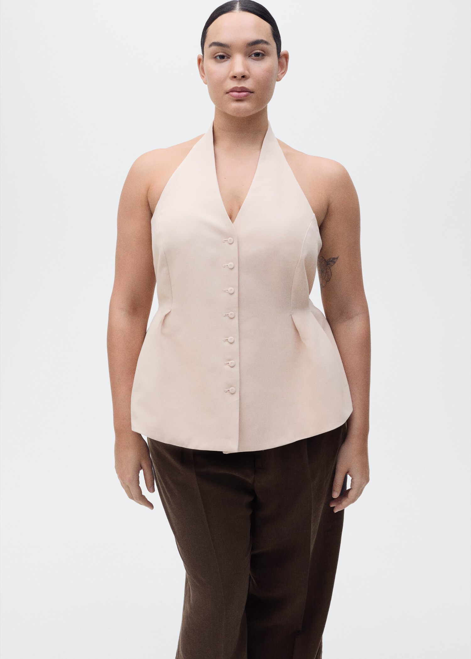 Halter-neck waistcoat with pleats - Details of the article 5