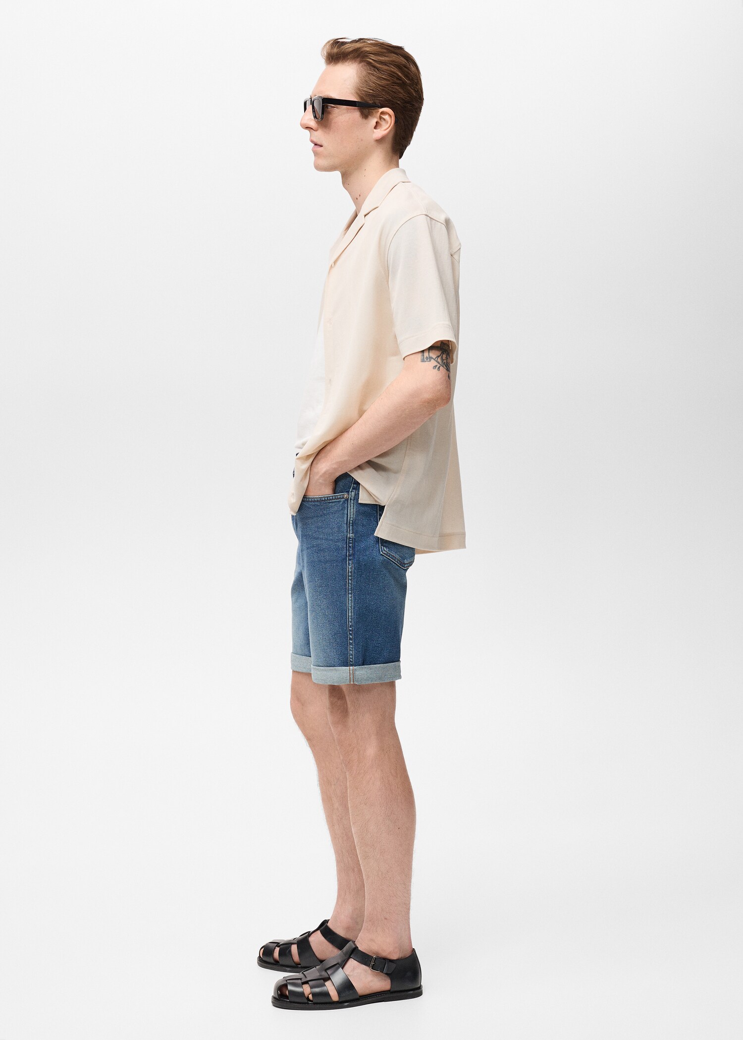 Slim-fit denim bermuda shorts - Details of the article 2