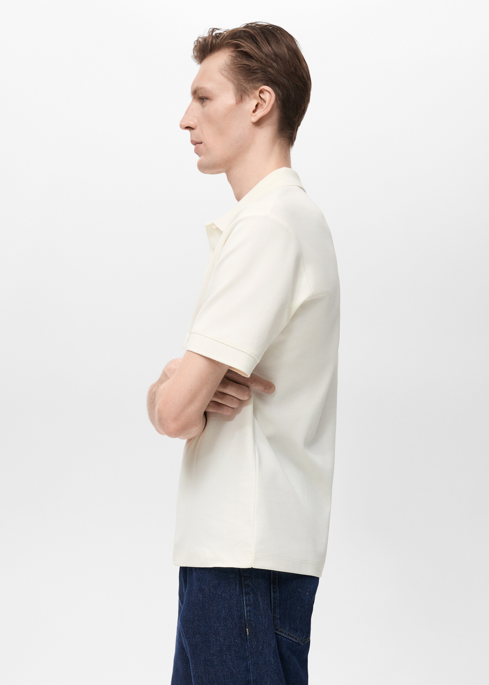 Structured knitted polo shirt - Details of the article 2