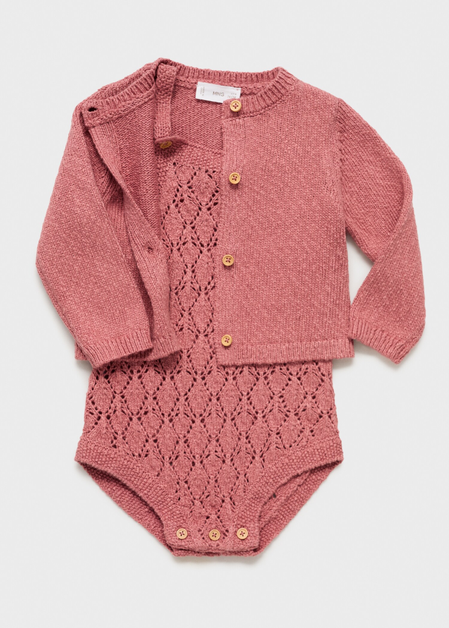 Knitted button cardigan - Details of the article 0