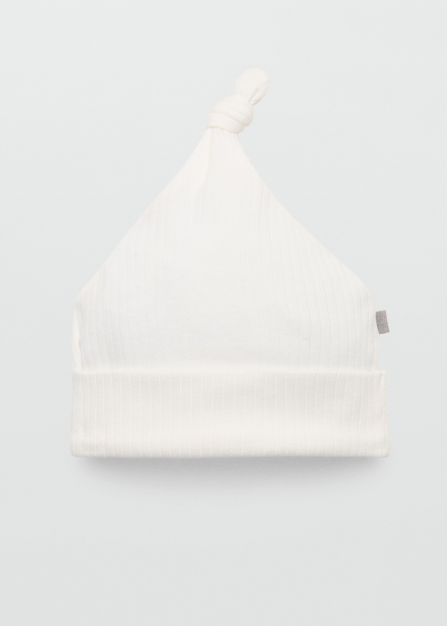 Hat with knot detail - Article without model