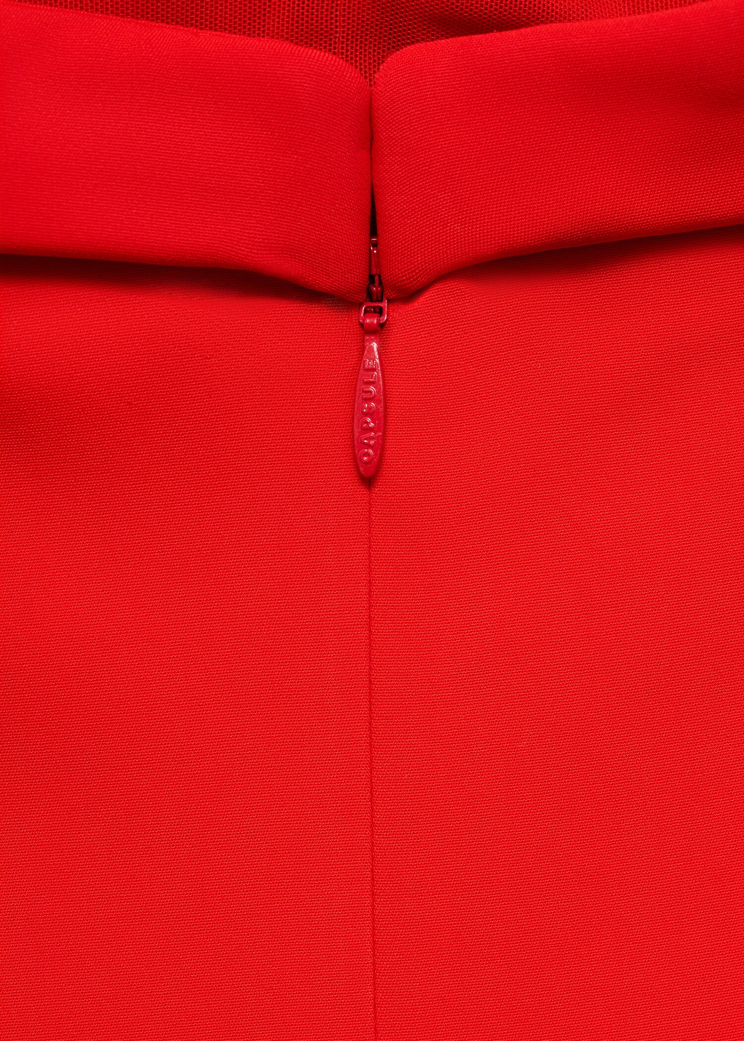 Schulterloses Kleid mit Herzausschnitt - Detail des Artikels 0