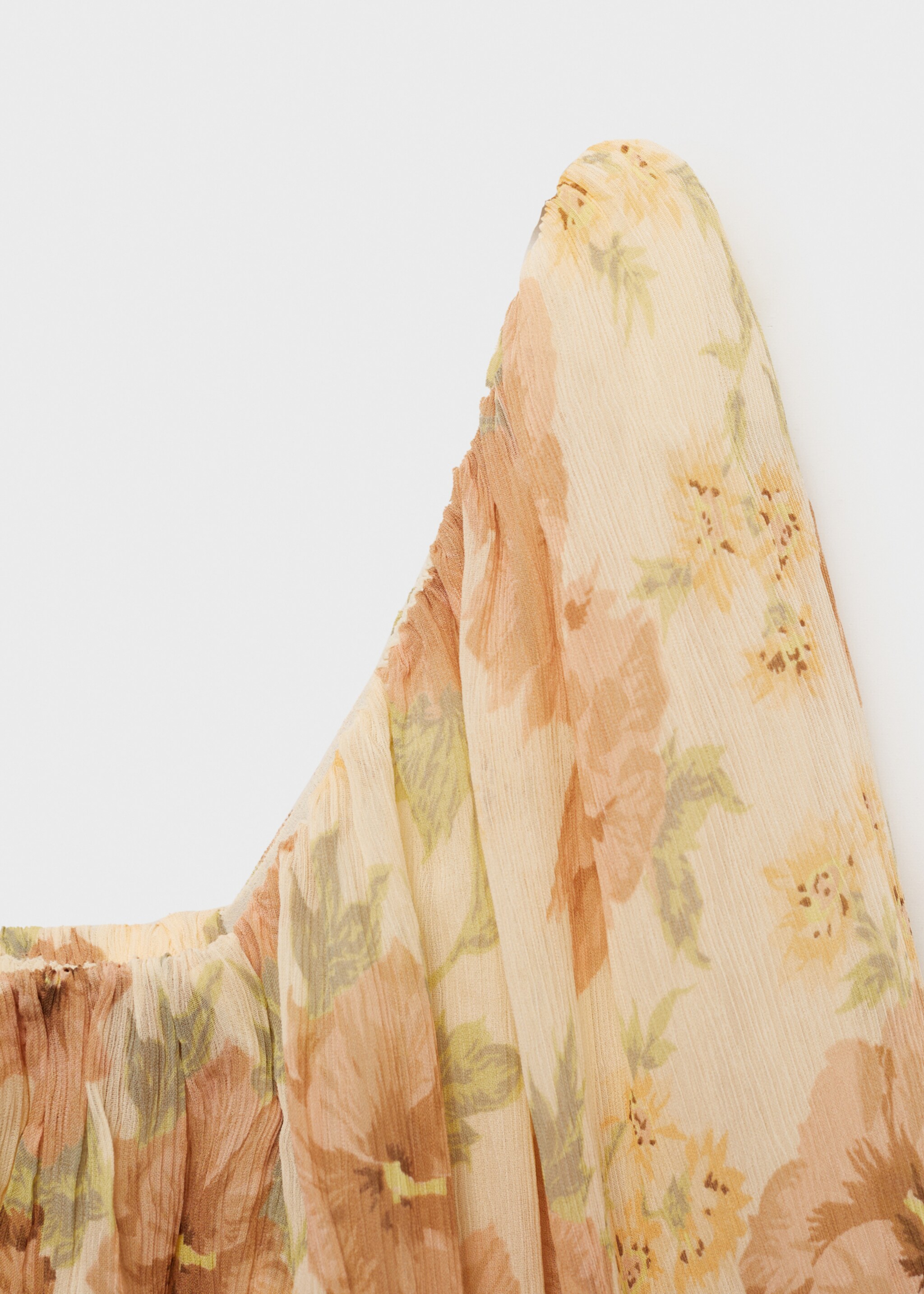 Open-back floral blouse - Details of the article 8
