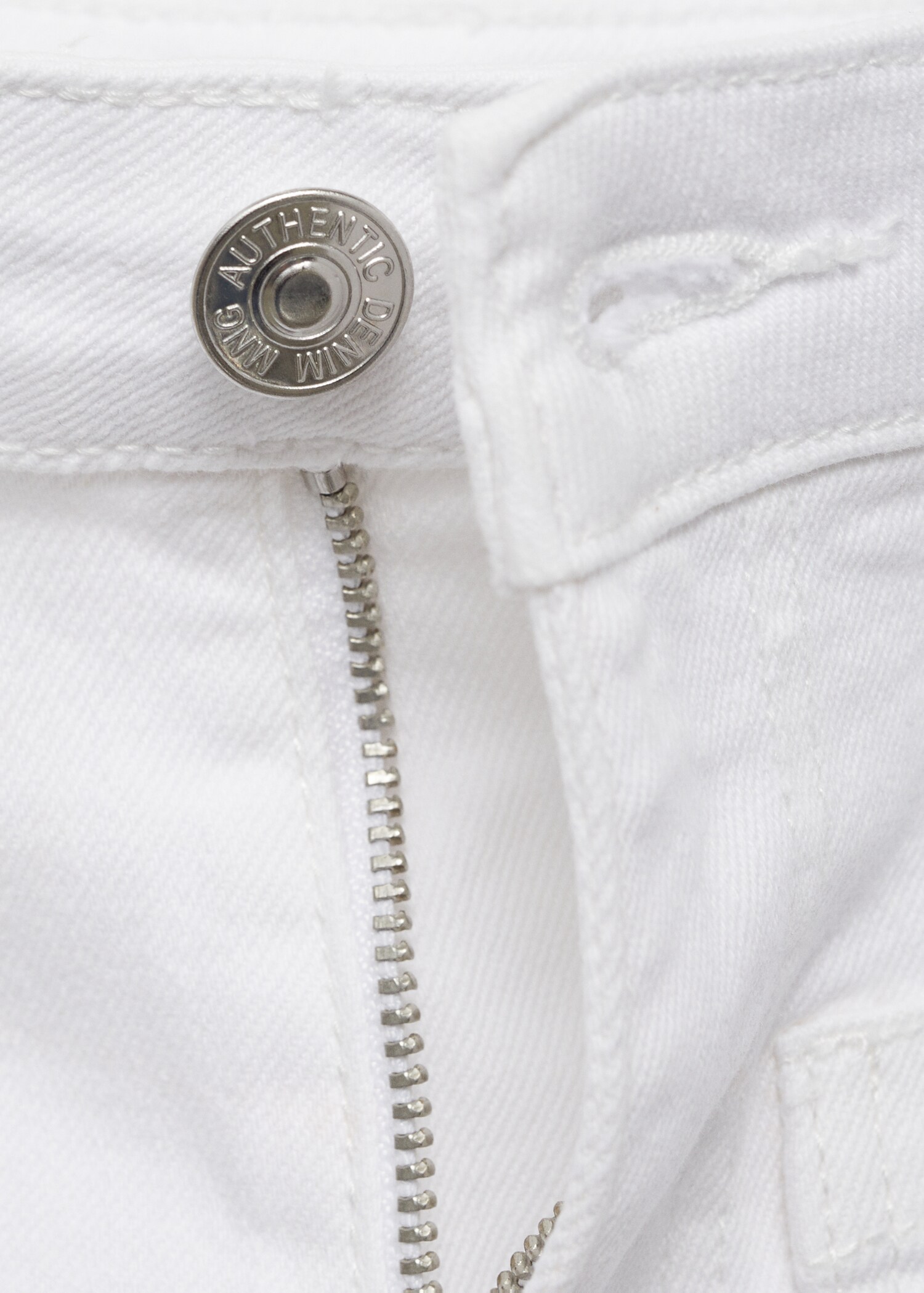 Shorts vaqueros bolsillos - Detalle del artículo 8