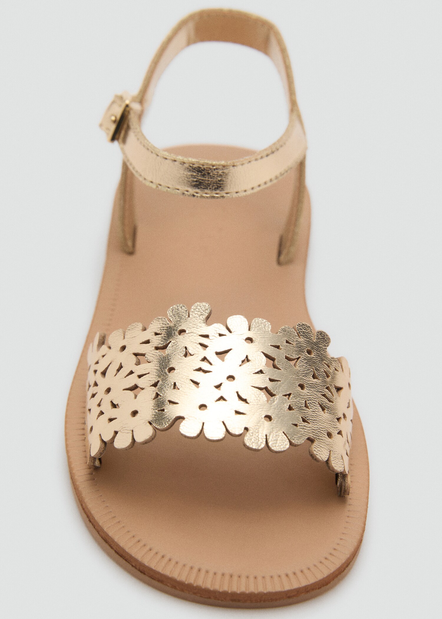 Sandals with metallic flower - Details of the article 2