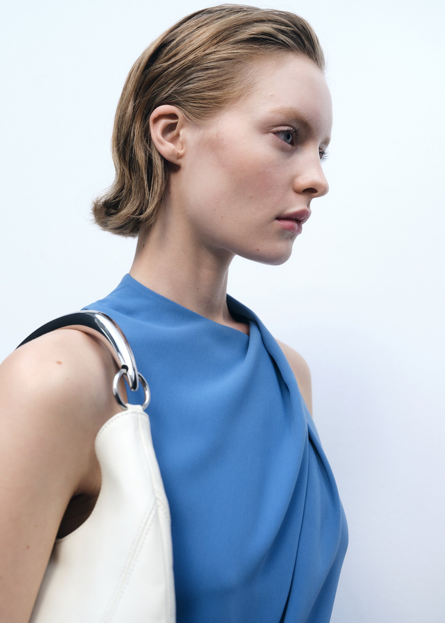 Belt long jumpsuit - Details of the article 1