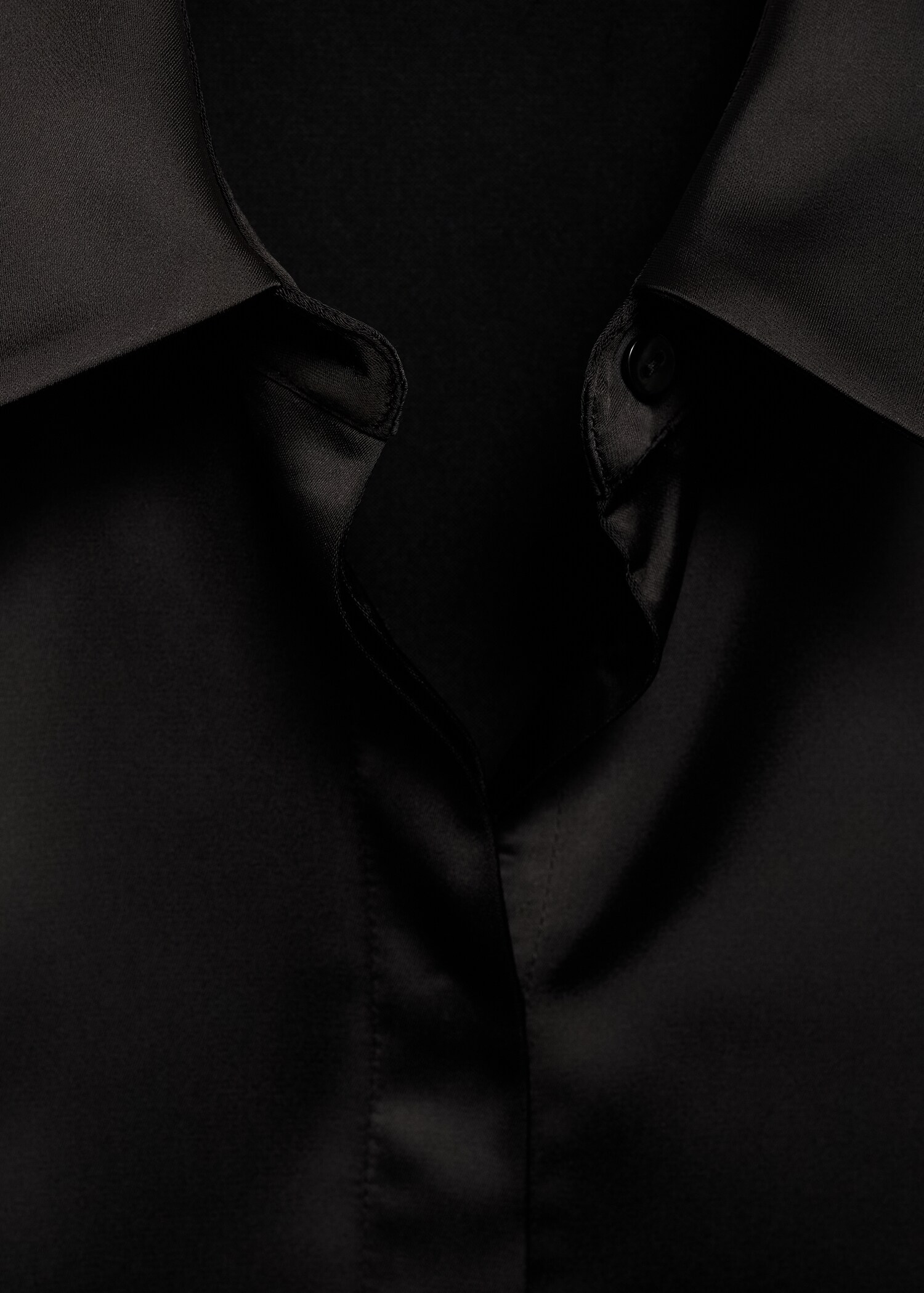 Chemise satinée boutons dissimulés - Détail de l'article 8