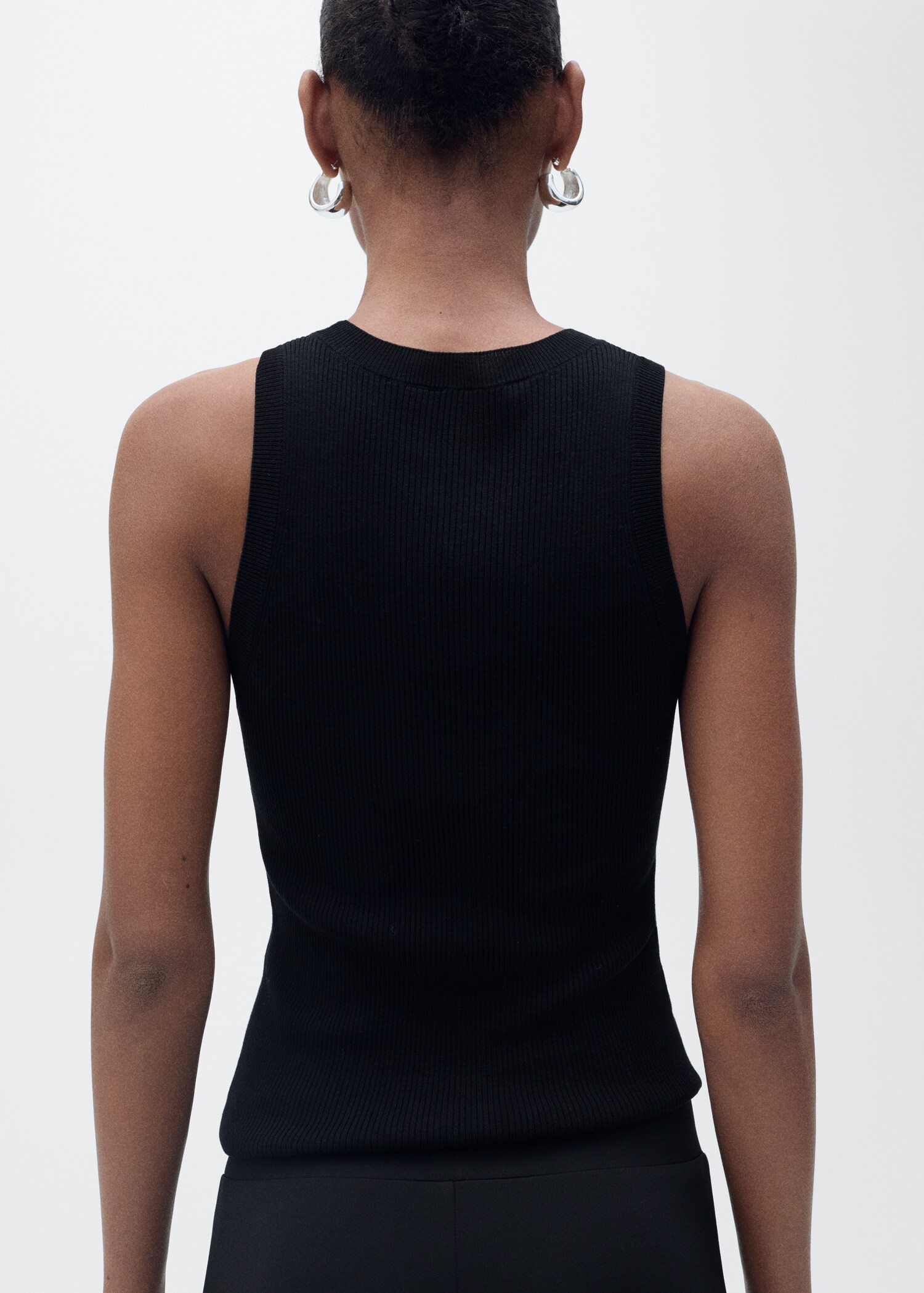 Ribbed knit top - Reverse of the article