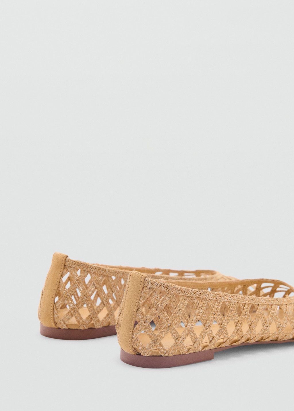 Natural fiber ballet flats