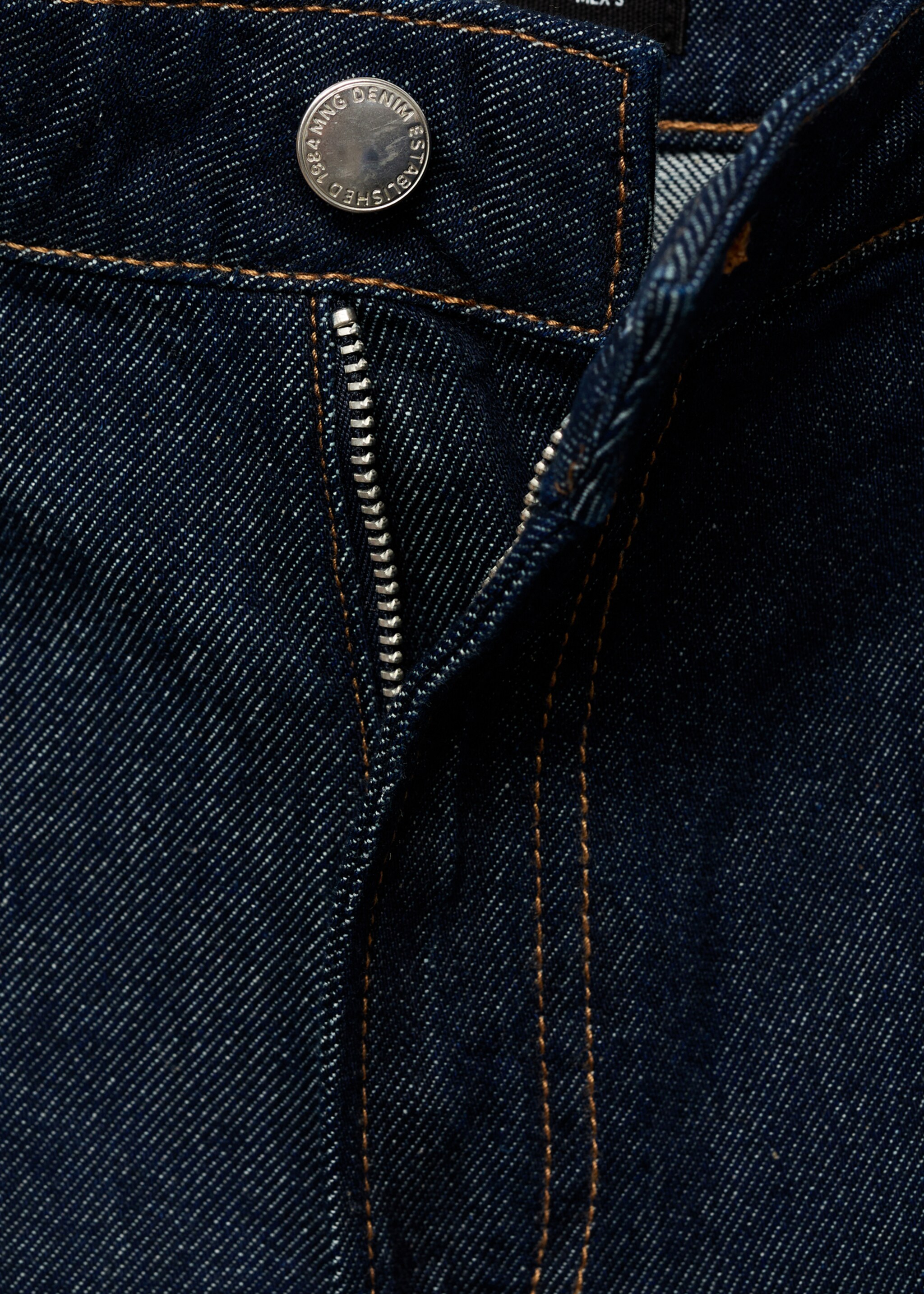 High-rise straight-fit rinse-wash jorts - Details of the article 8