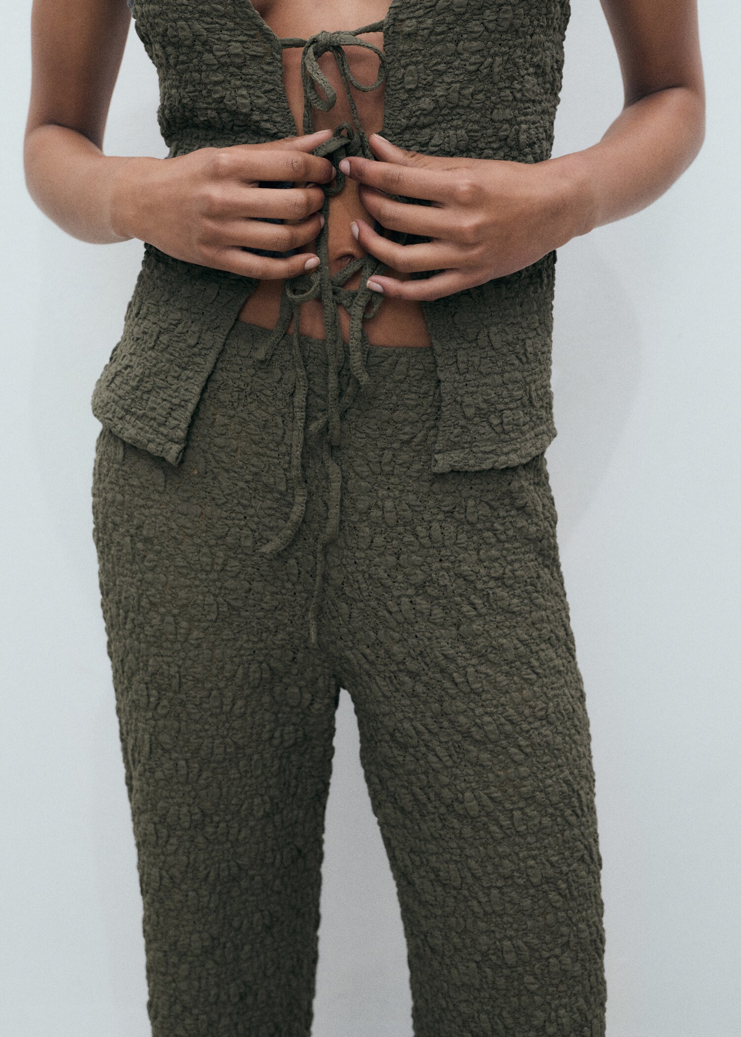Pantalon droit texturé - Détail de l'article 6