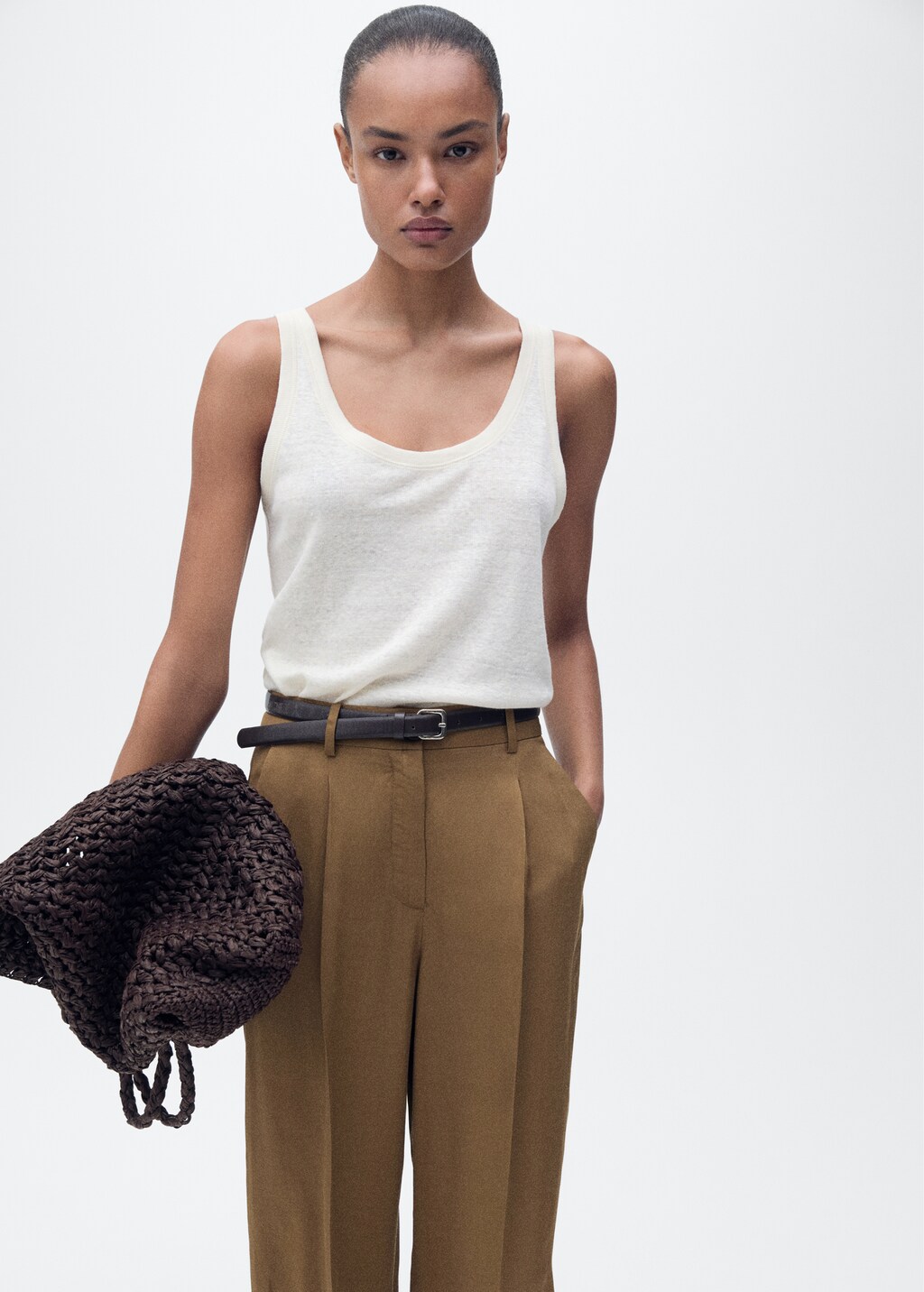 Linen-blend pleated pants