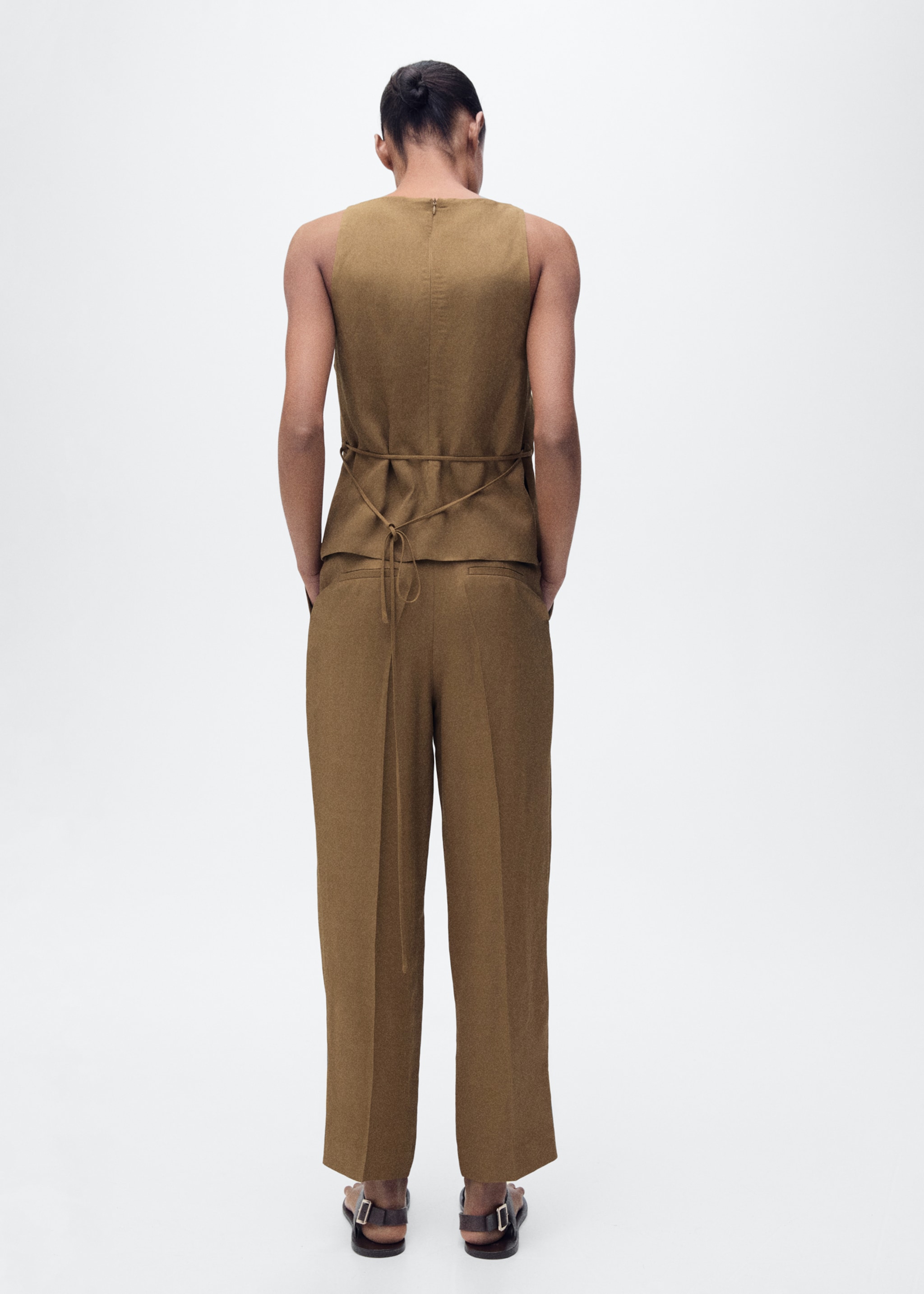 Linen-blend pleated trousers - Reverse of the article