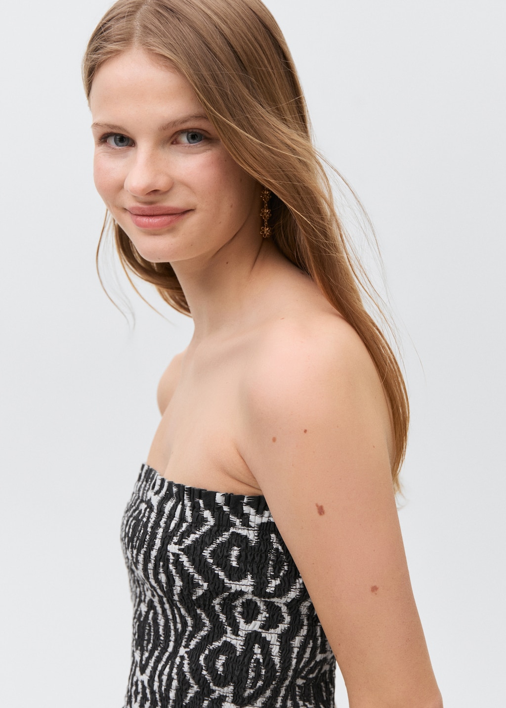 Strapless top with ruffles