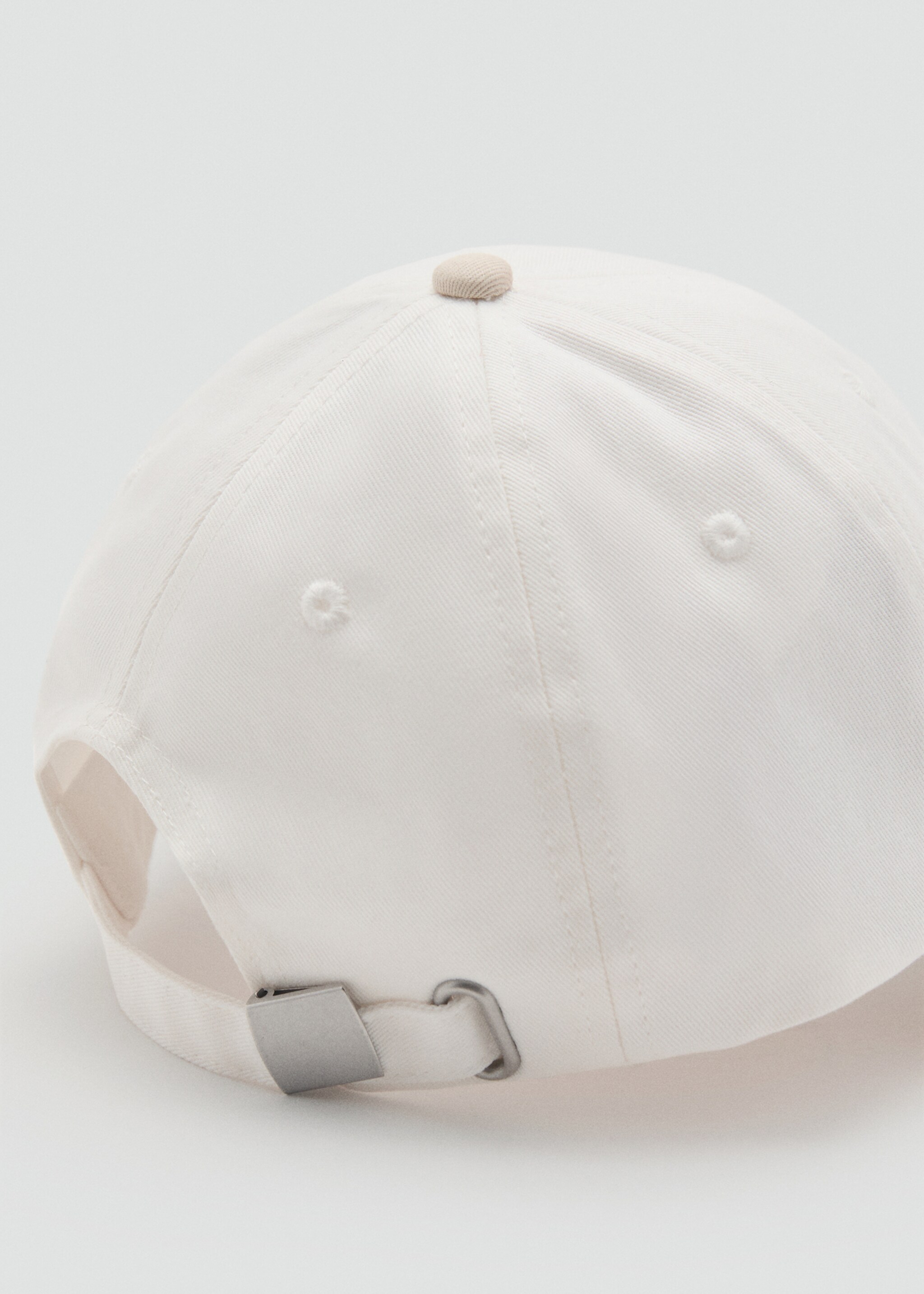 Contrast visor cap - Details of the article 2
