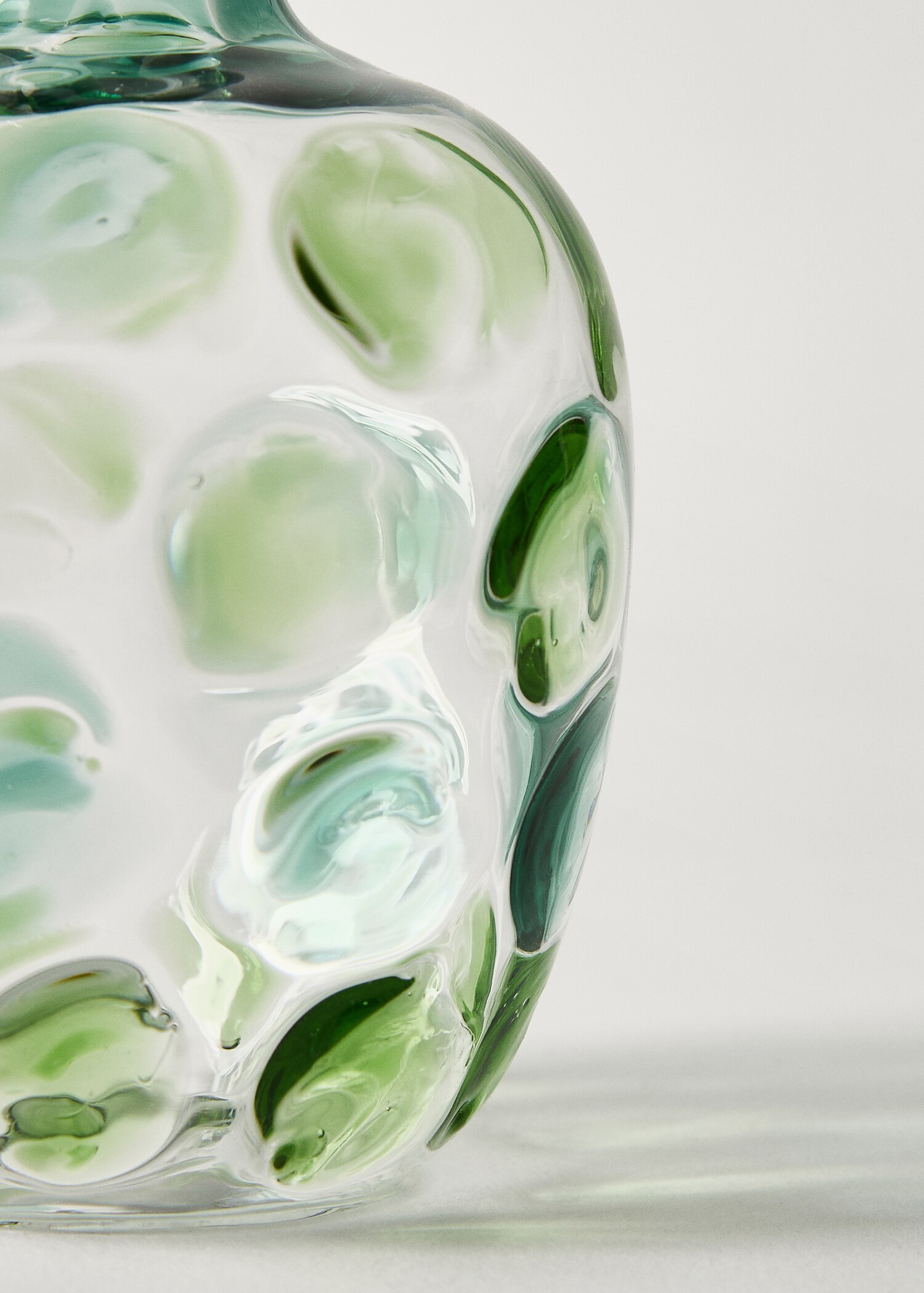 Borosilicate speckled vase - Details of the article 2