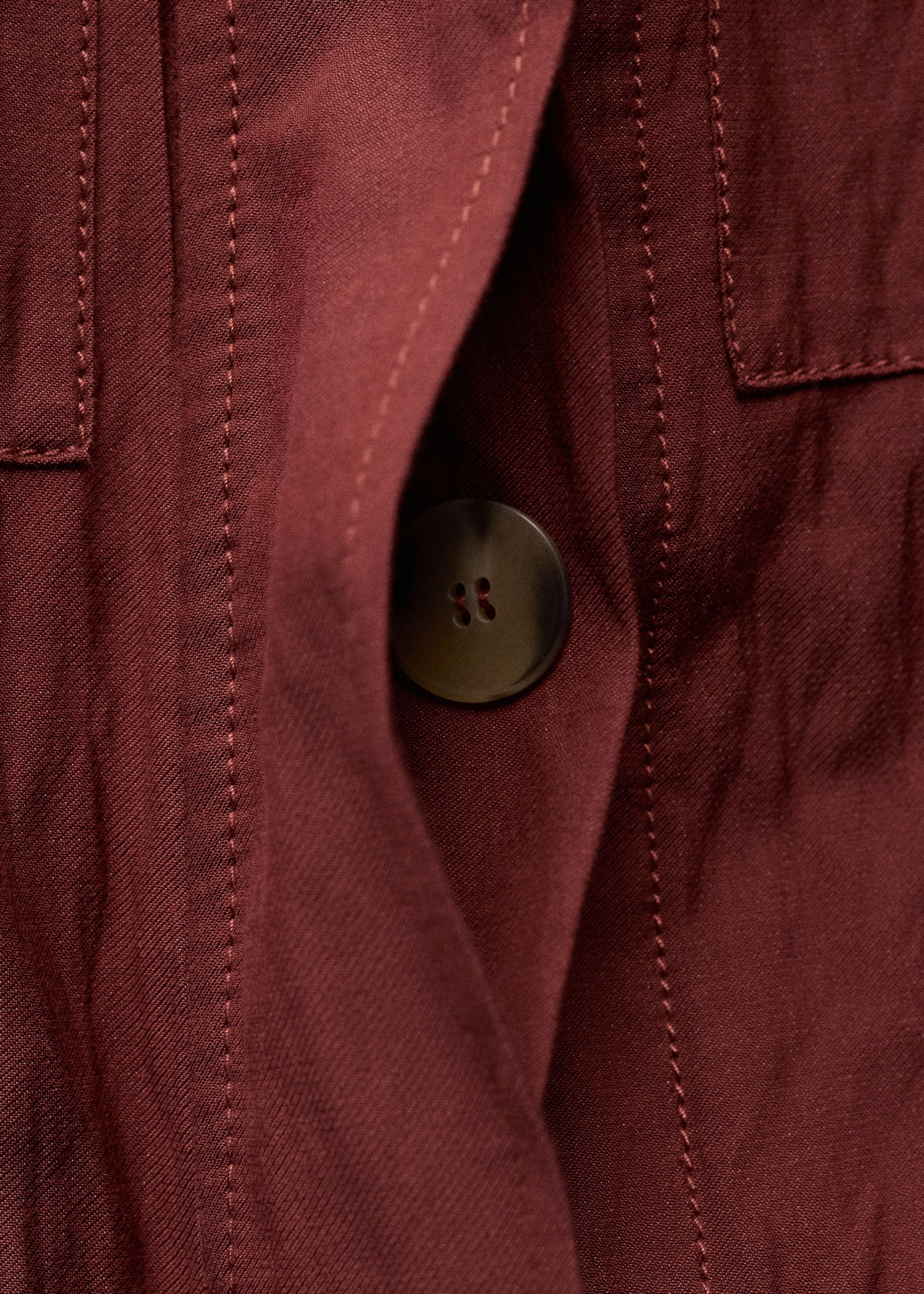 Wrinkled-effect suit vest with pockets - Details of the article 8