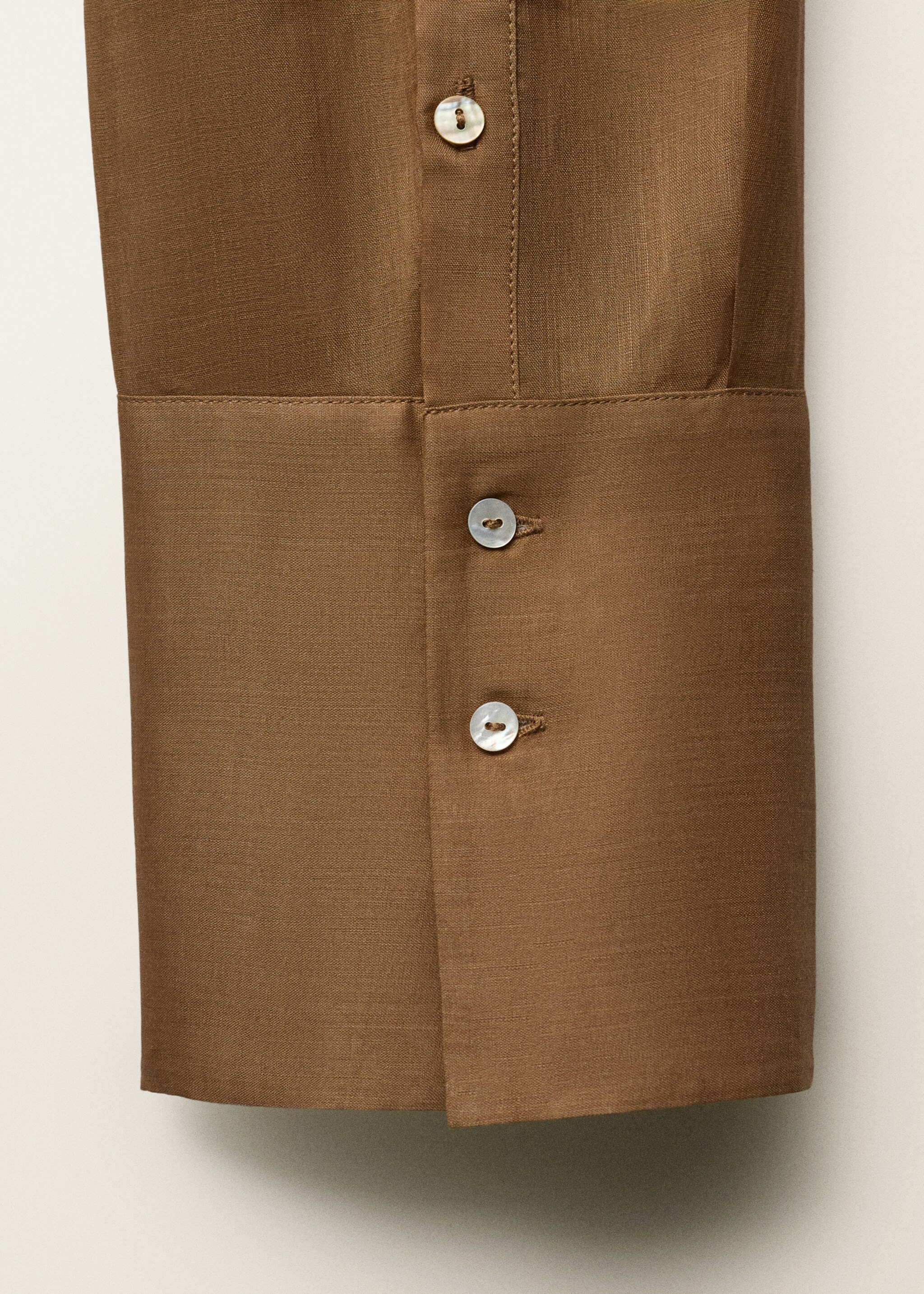 Ramie shirt with asymmetric hem - Details of the article 0