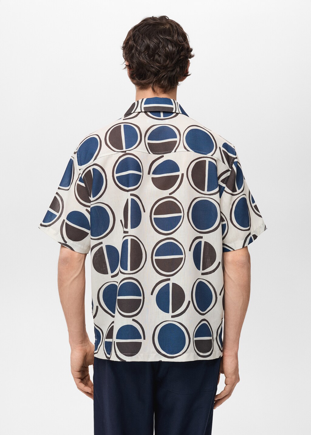 Printed short-sleeved shirt - Men | MANGO Canada
