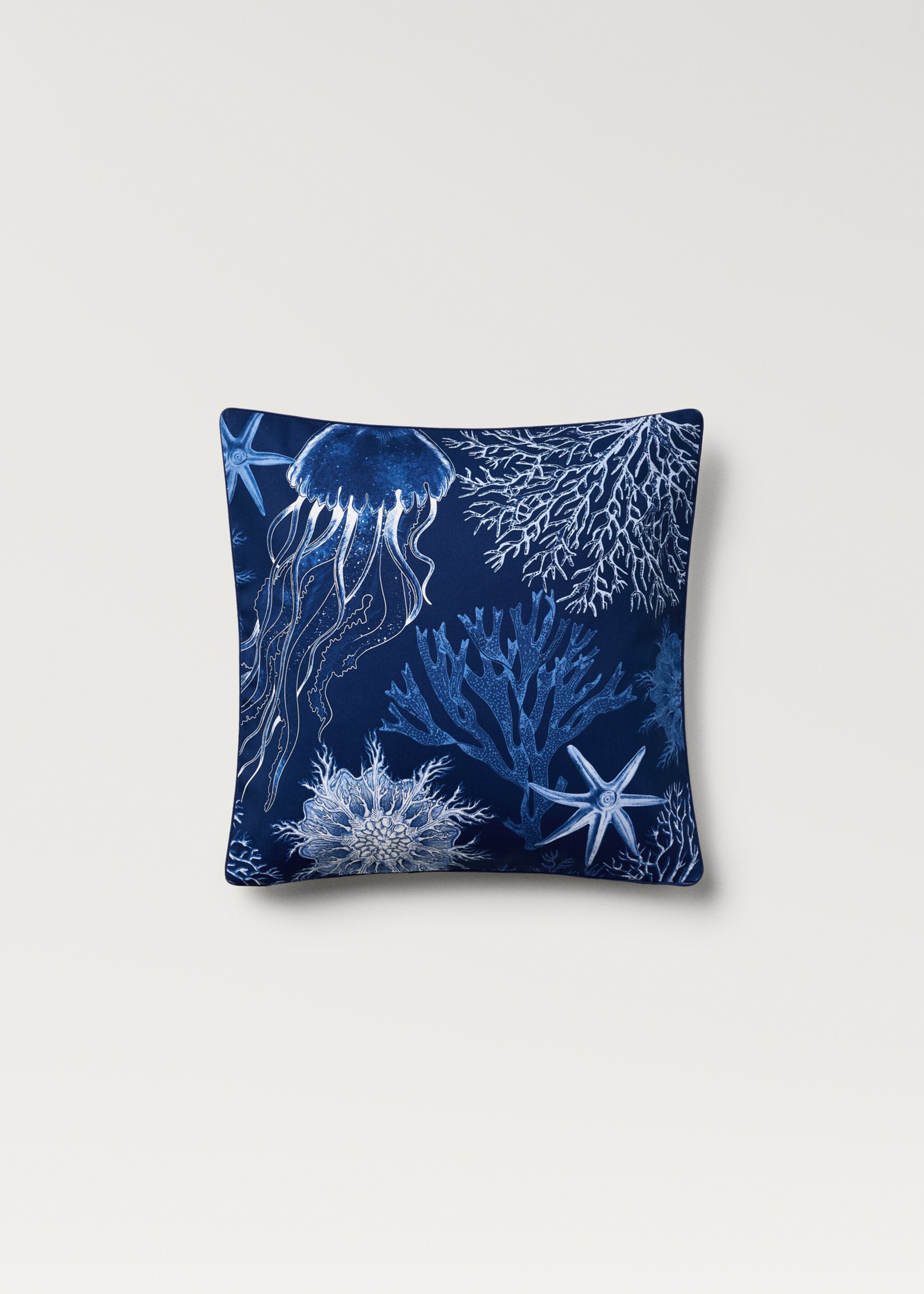 Reversible marine-print cushion cover 45x45 cm - Details of the article 1