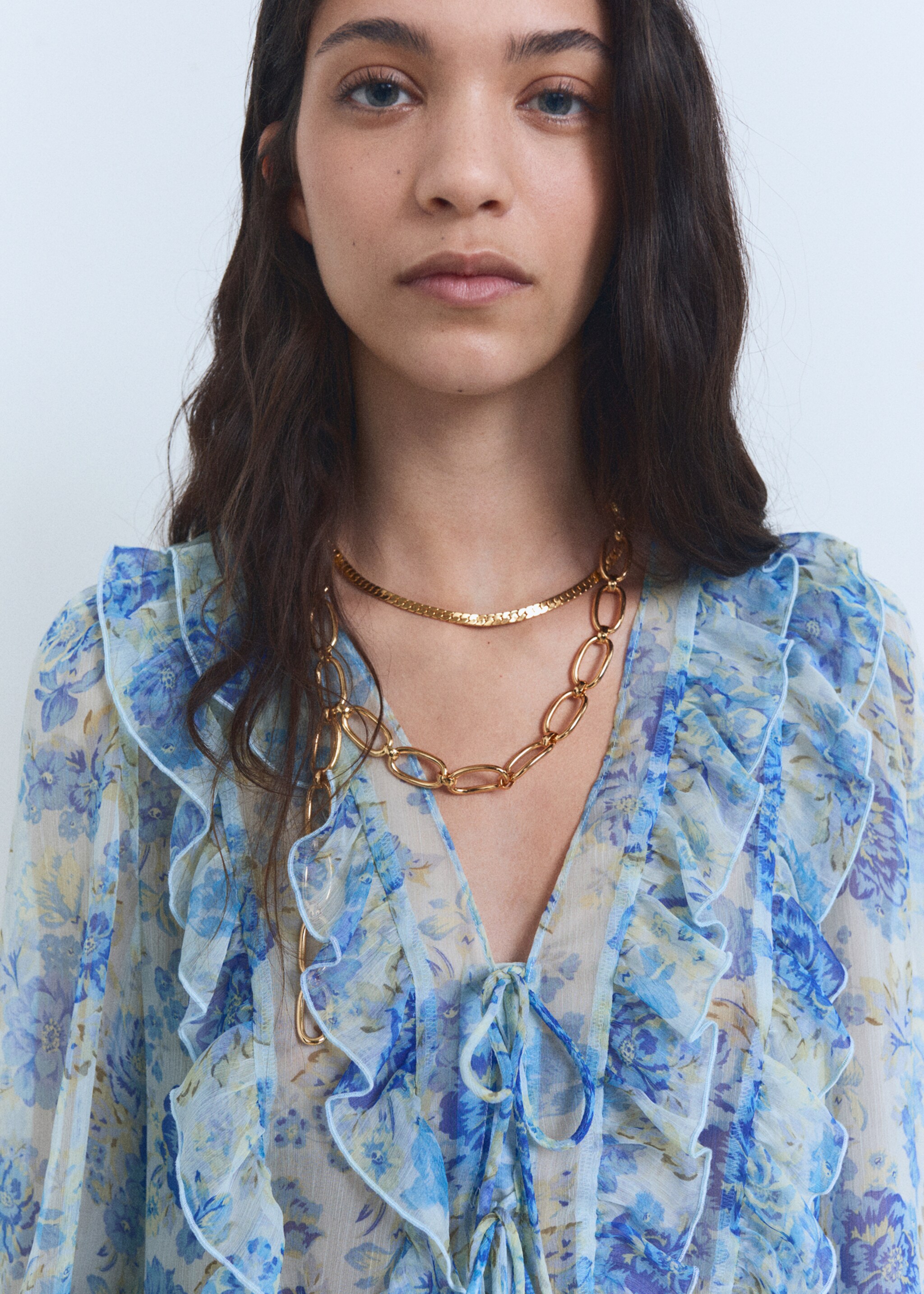 Floral ruffled blouse - Details of the article 1