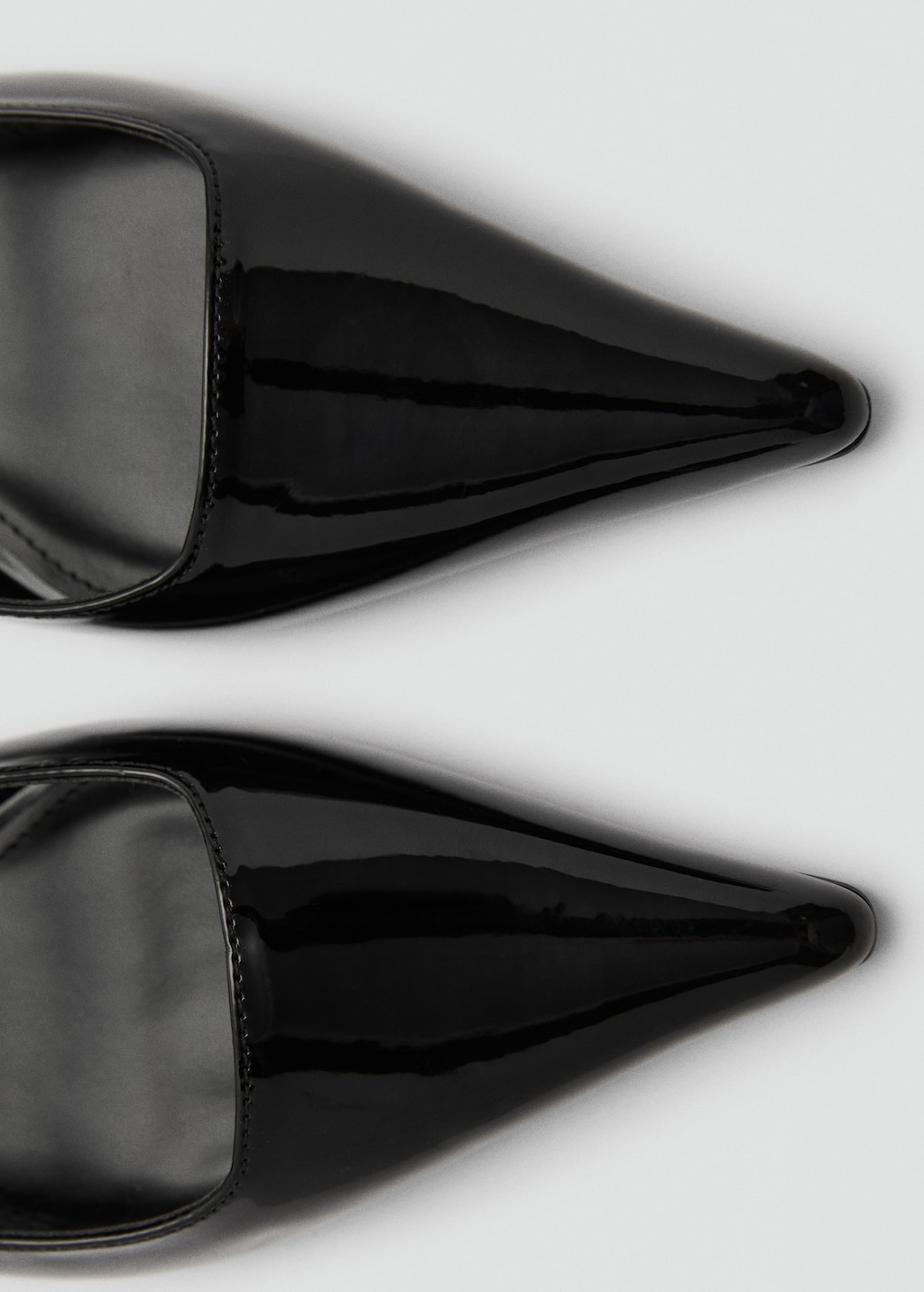 Kitten shoe with rhinestone detail - Women | MANGO USA
