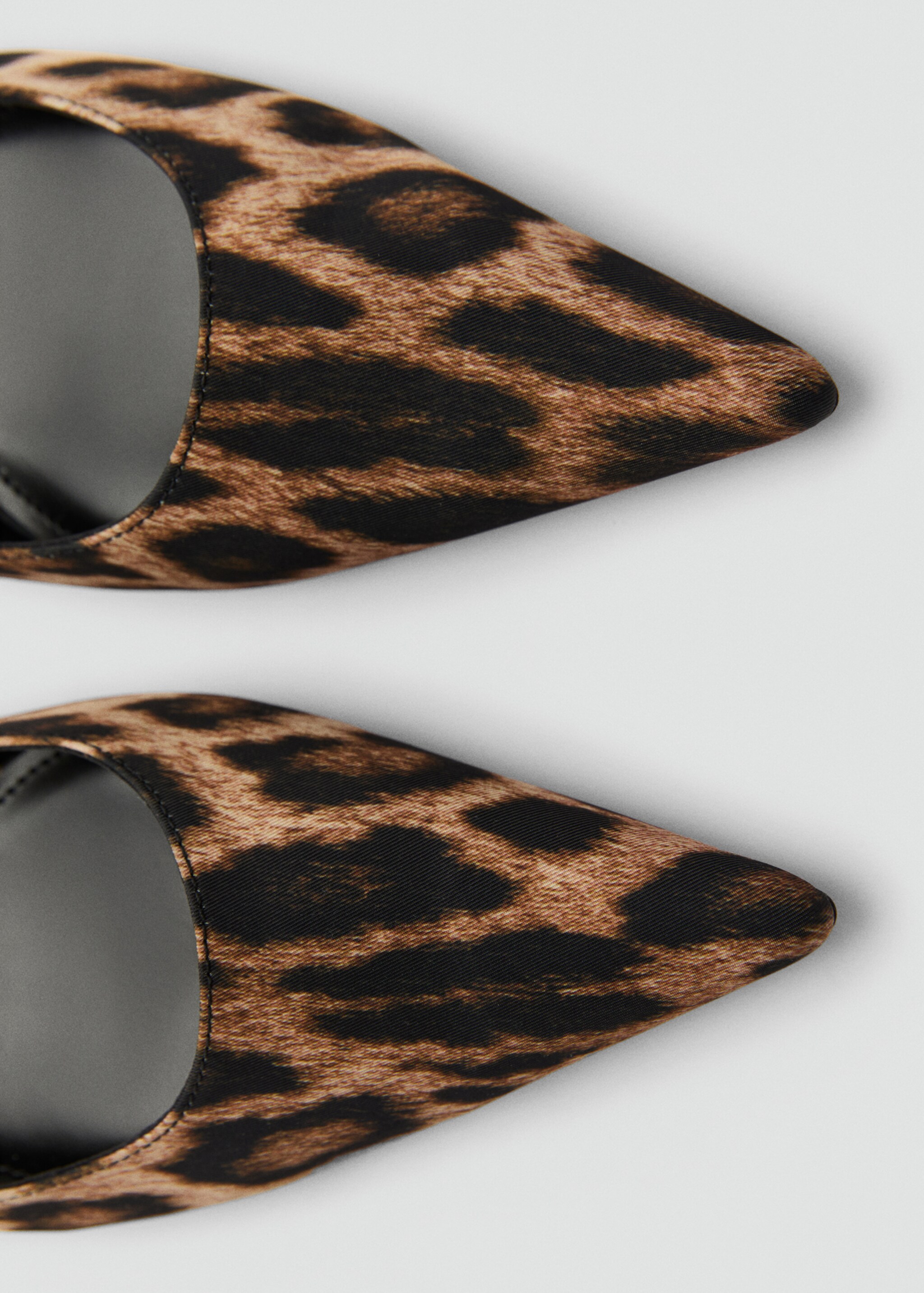 Zapato tacón leopardo - Detalle del artículo 2