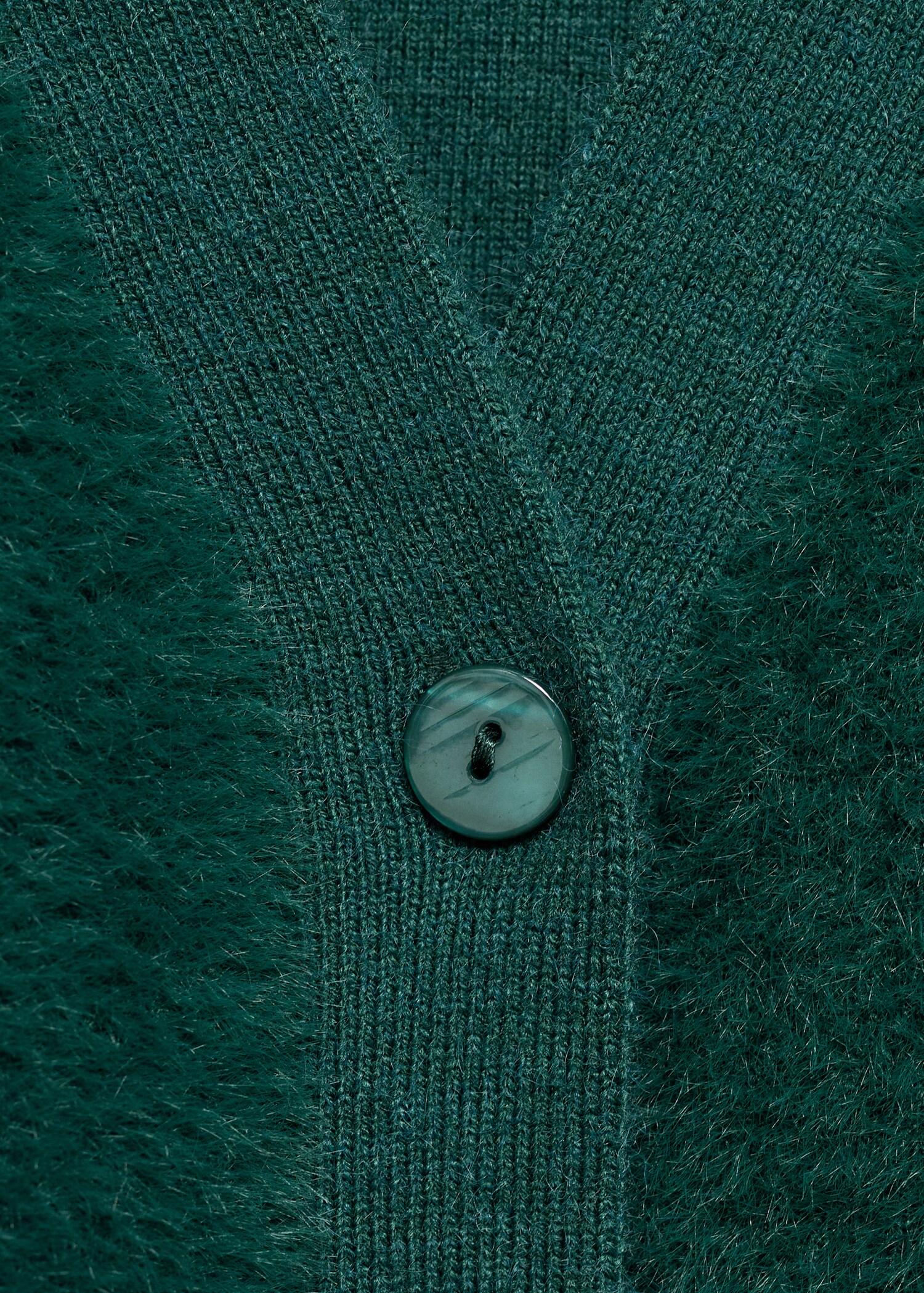 Cardigan maille imitation fourrure - Détail de l'article 0