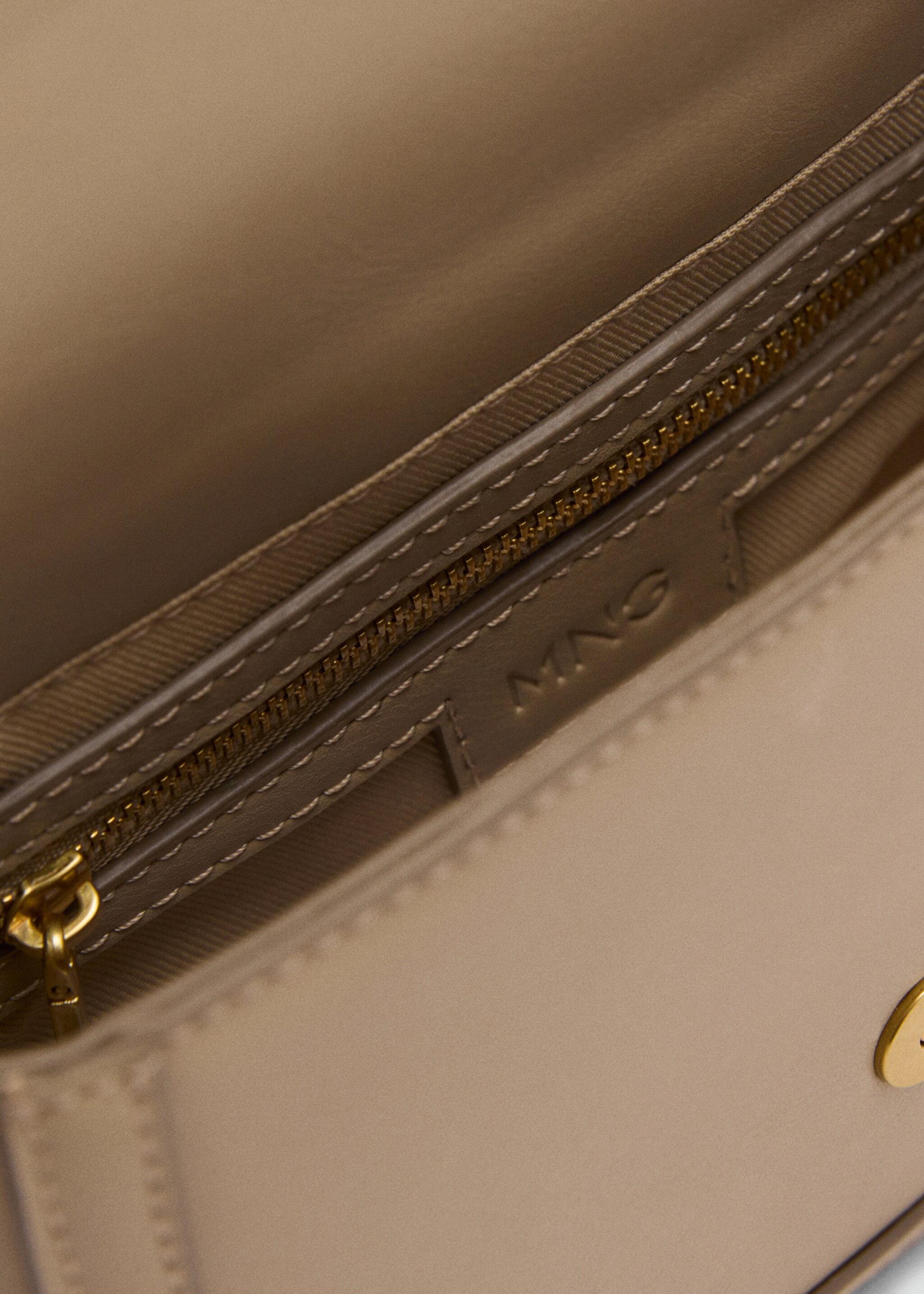 Bolso bandolera solapa - Detalle del artículo 2