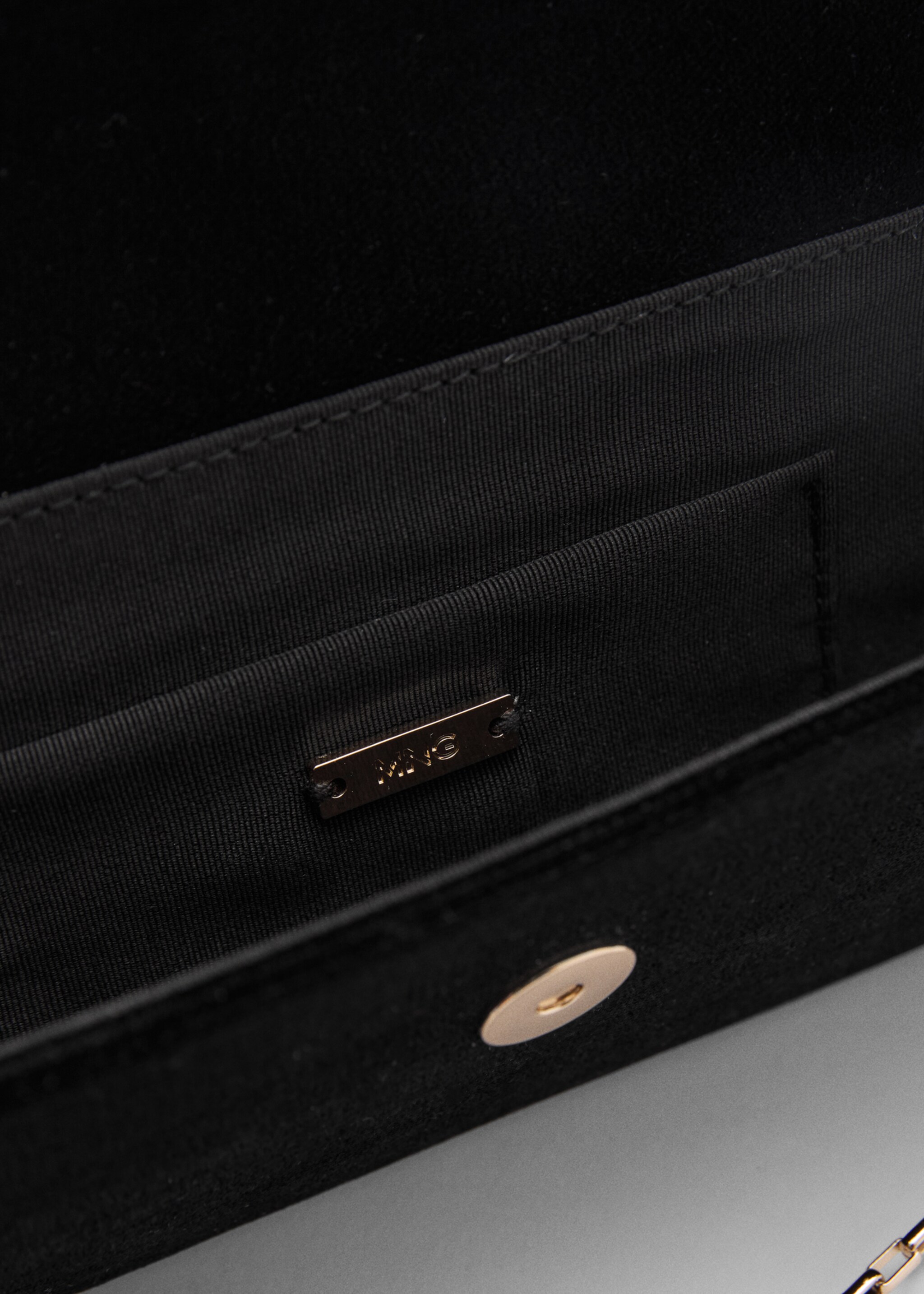 Flap chain bag - Details of the article 1