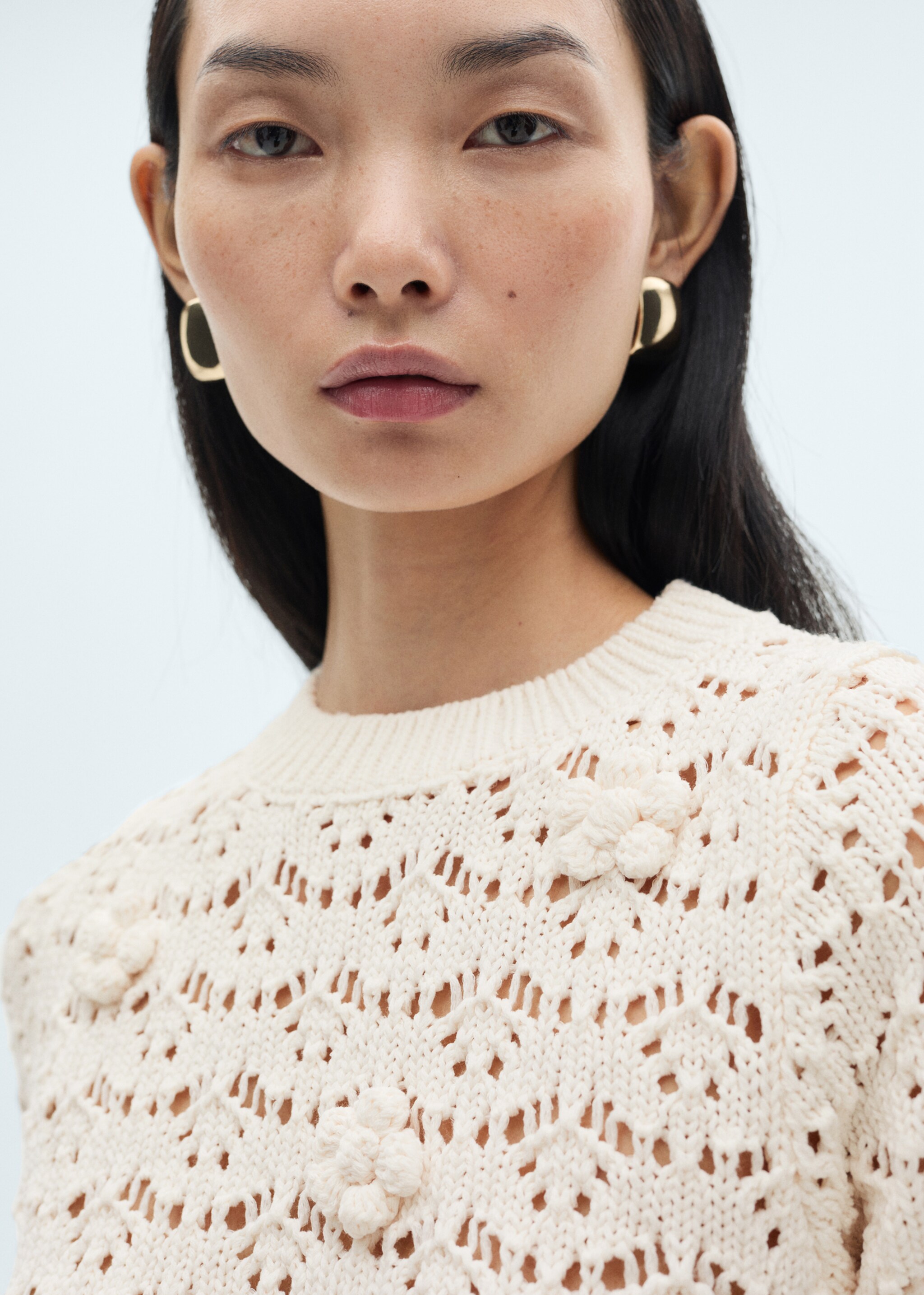 Short openwork knitted sweater - Details of the article 1