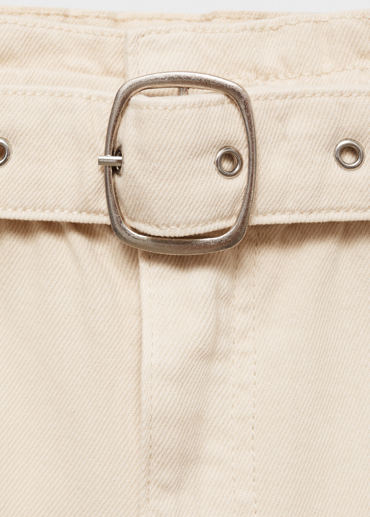 Shorts paperbag avec ourlet retroussé et ceinture - Détail de l'article 8