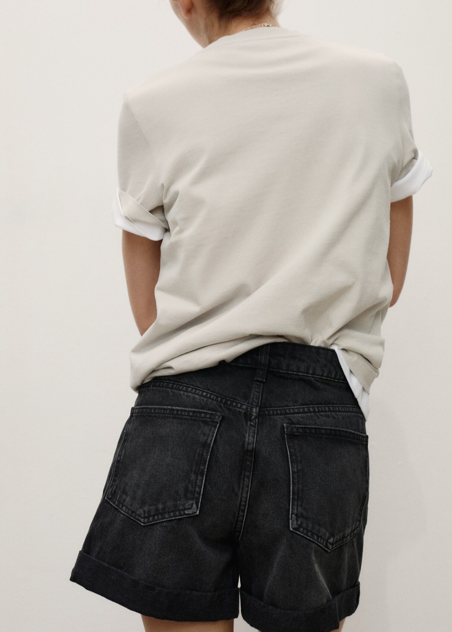 Short en jean taille haute coupe mom - Verso de l’article