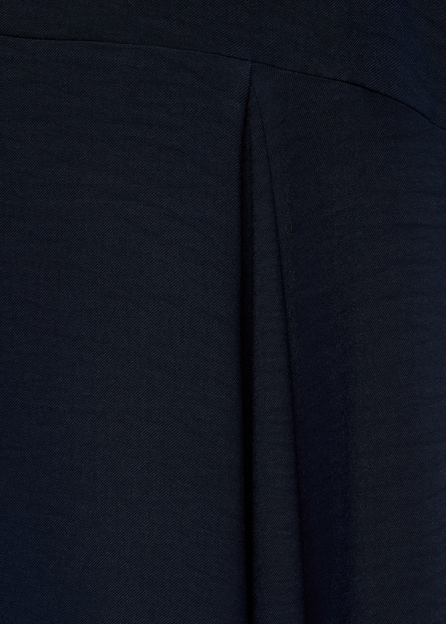 Asymmetrisches Kleid mit Raffdetails - Detail des Artikels 0