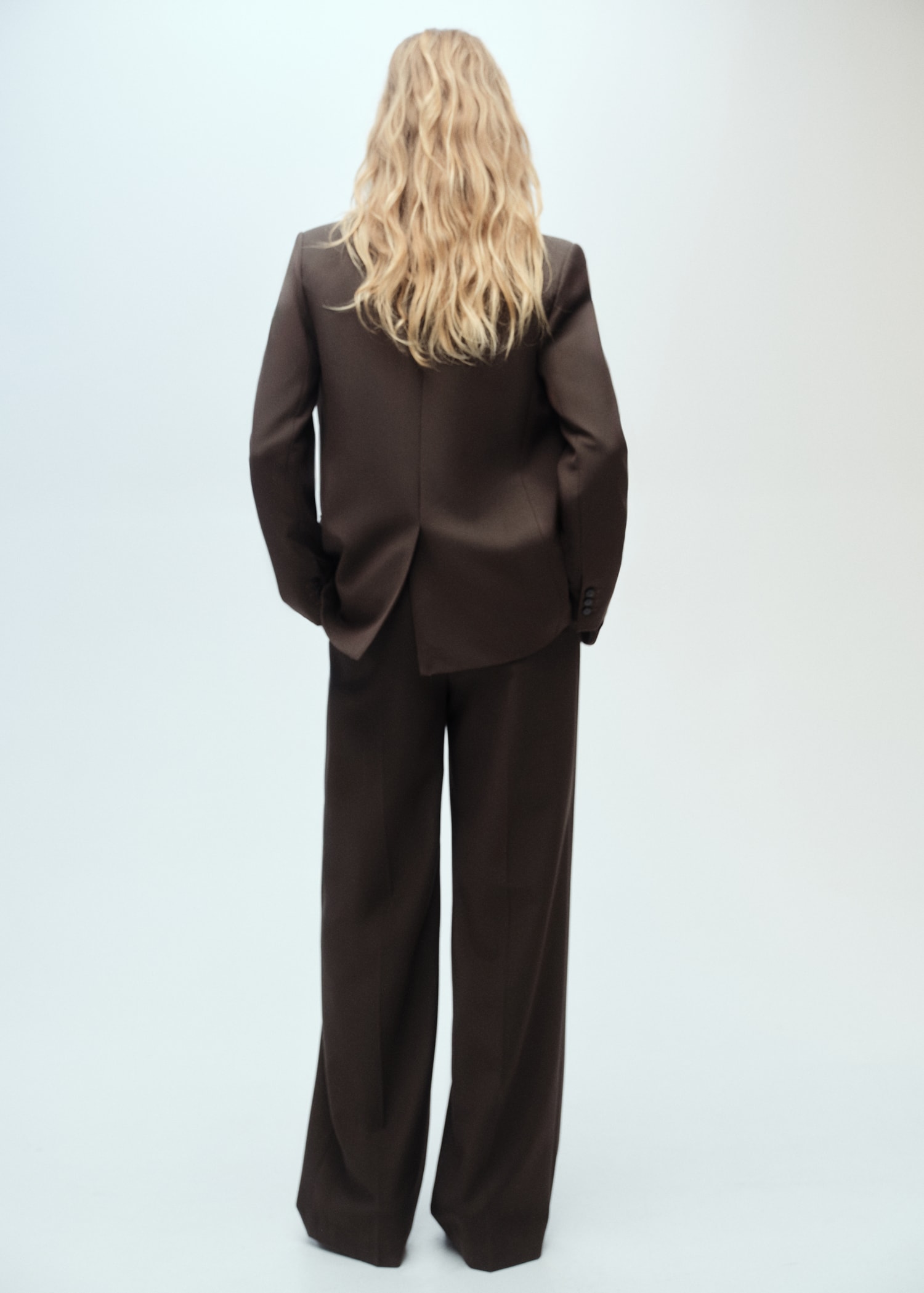 Straight-fit suit jacket - Reverse of the article