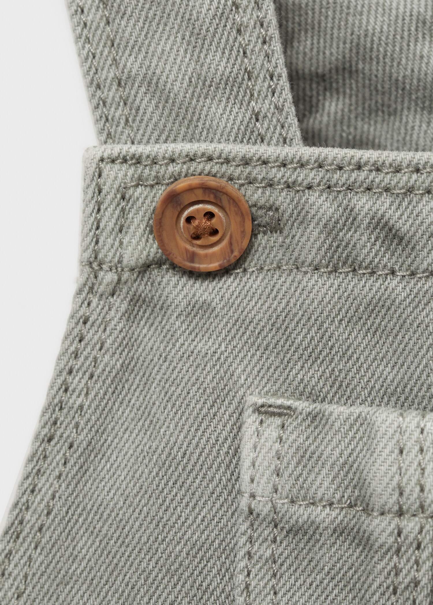 Long denim overalls with pocket - Details of the article 8