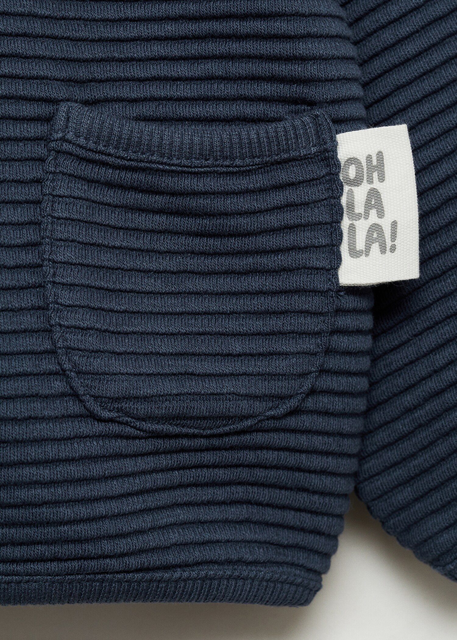 Textured knit sweatshirt - Details of the article 8