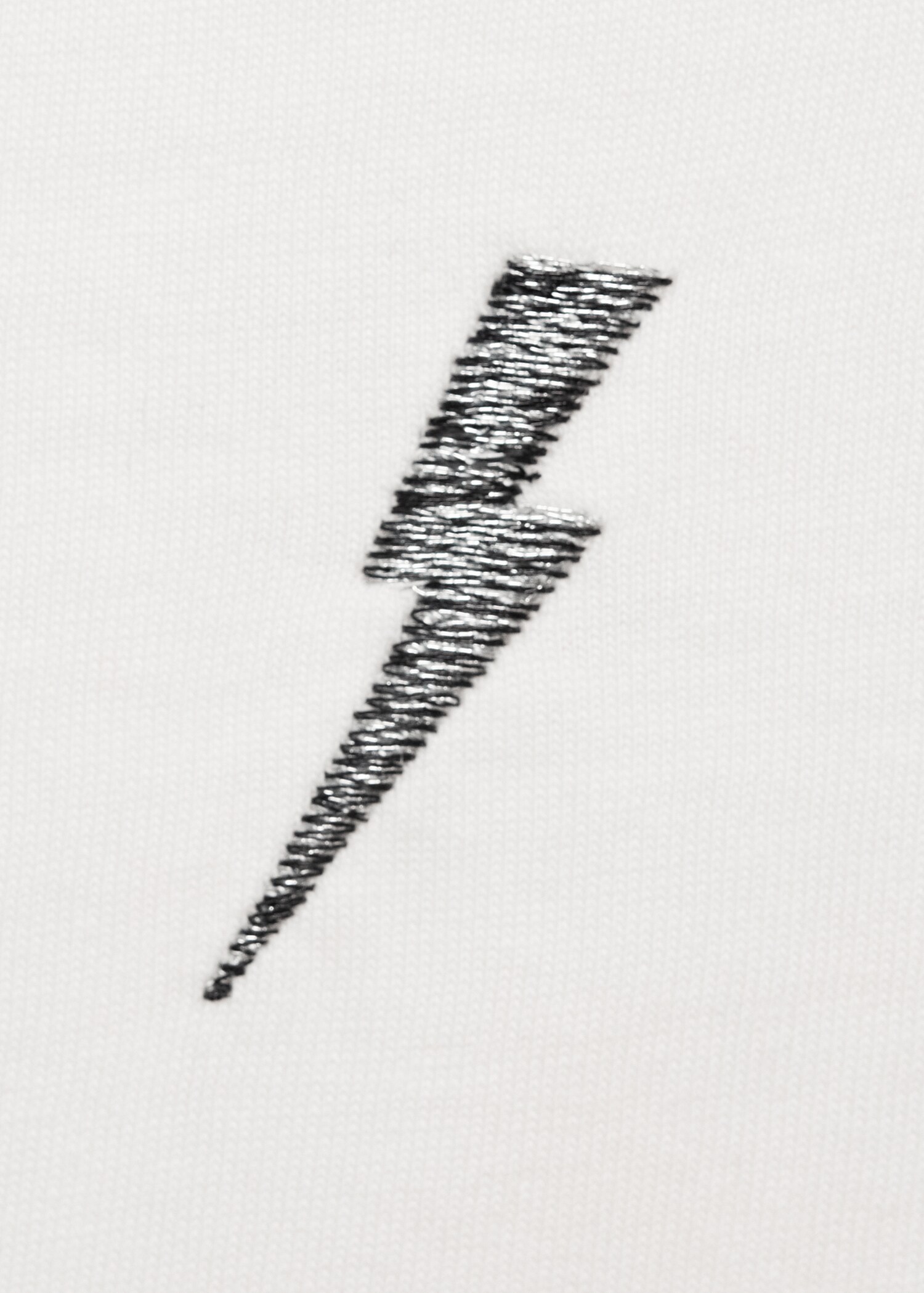 Short-sleeved printed t-shirt - Details of the article 8
