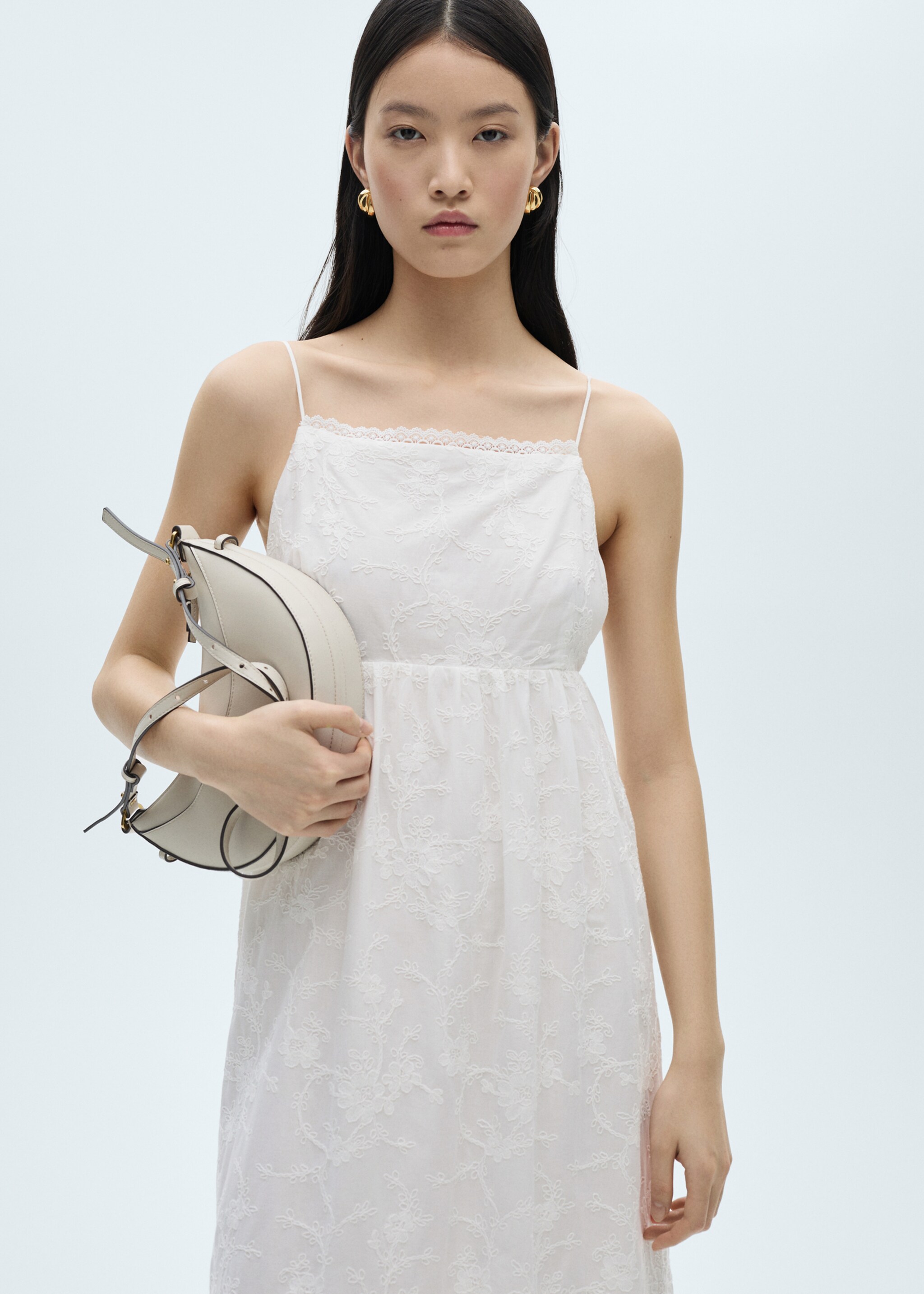 Floral embroidered dress with straps - Medium plane