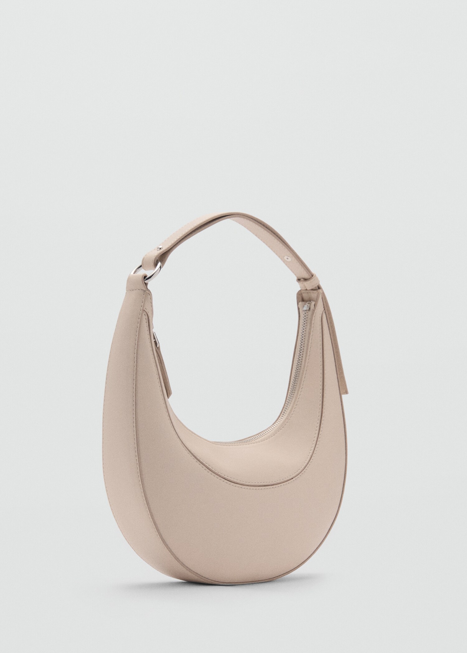 Bolso hombro ovalado - Plano medio